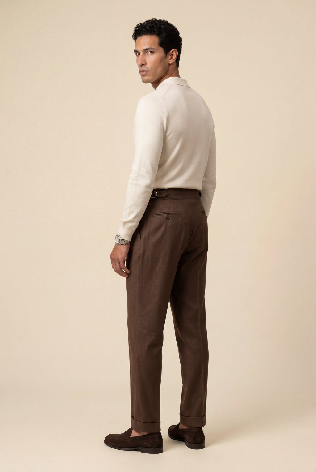 Liam | High-rise Pleated Brown Trousers with Cuffed Tapered Leg