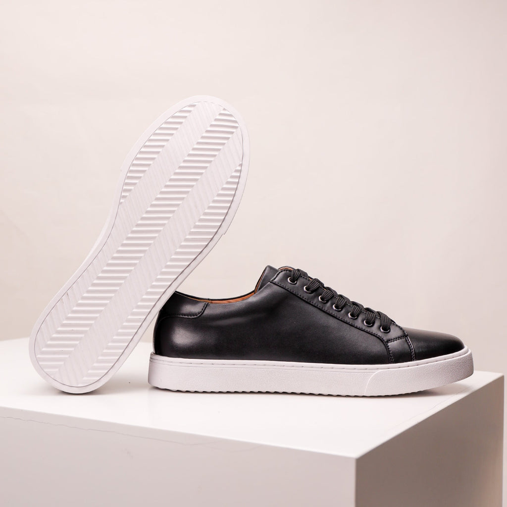 Liam | Low Top Minimalist Sneakers with Padded Collar