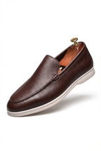 Liam | Pebbled Slip-on Loafers with Contrast Sole
