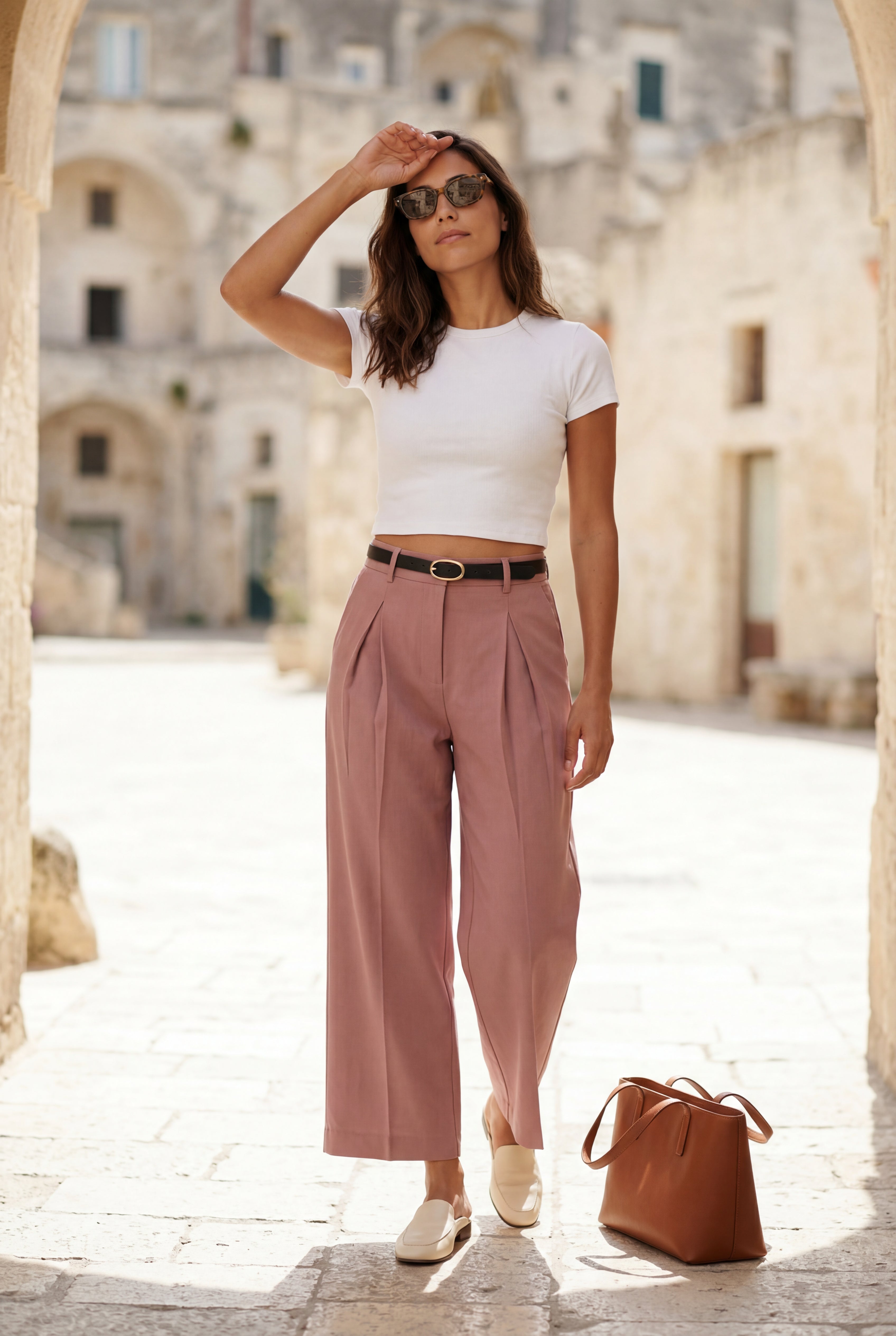 Lia | High-waisted Wide-leg Tailored Trousers with Belt