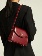 Lieke | Structured Shoulder Bag with Gold Hardware and Adjustable Strap