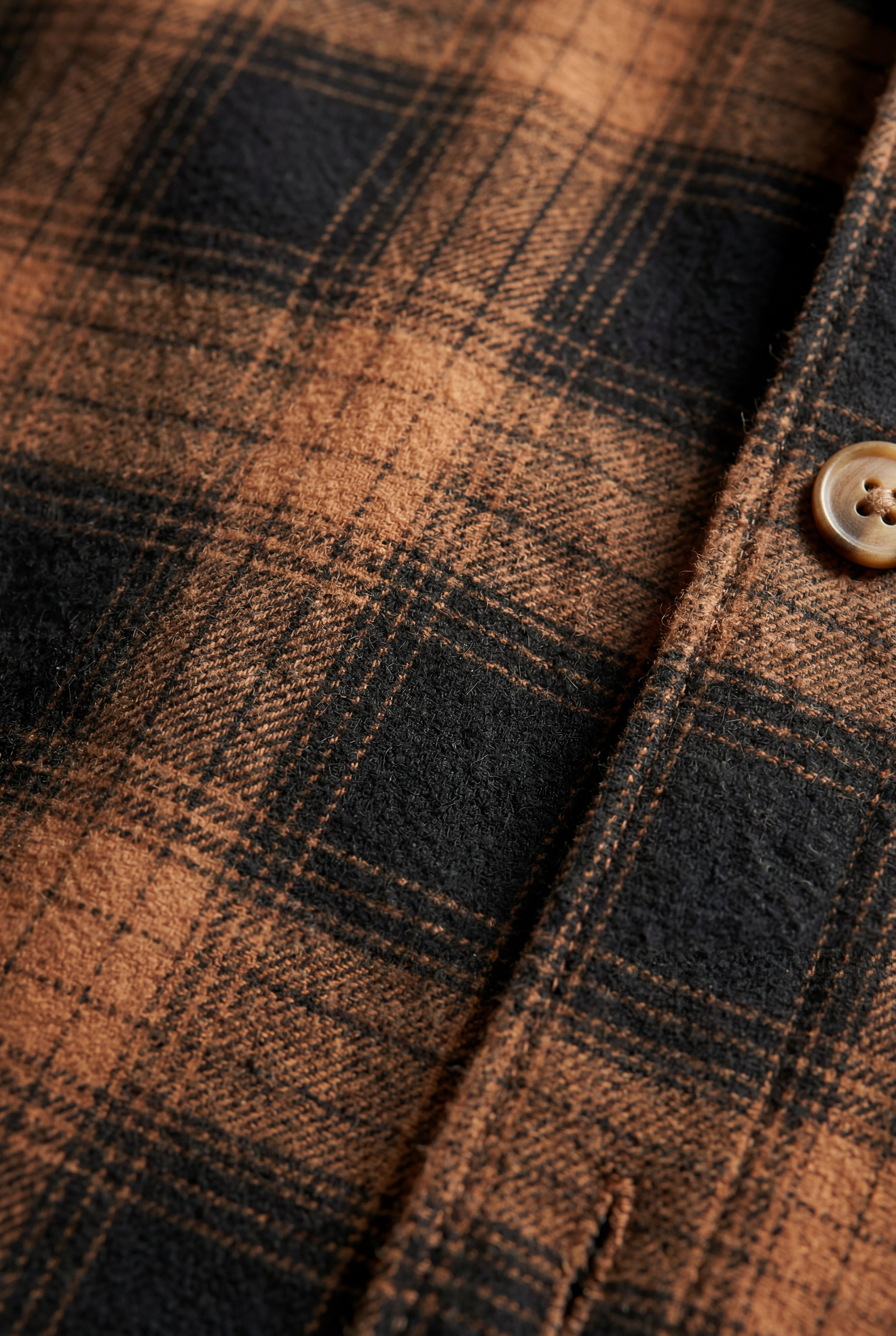 Relaxed Fit Checked Long Sleeve Shirt with Classic Collar