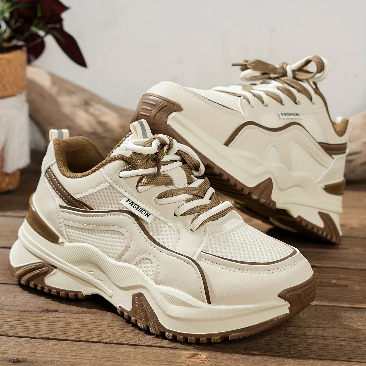 Lia | Chunky Platform Panel Lace-up Sneakers