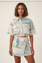Cream Artistic Print Cropped Button-up Shirt with Ric Rac Trim | Elcevi