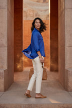 Elcevi | V-neck Relaxed-fit Blouse with Curved Hem For Women