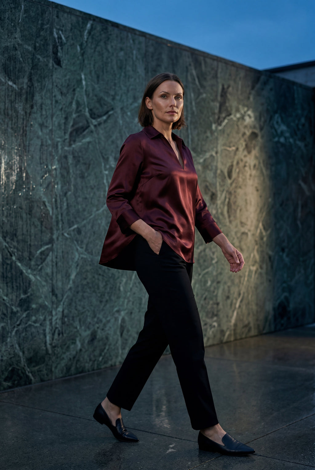 Elcevi | V-neck Relaxed-fit Blouse with Curved Hem For Women