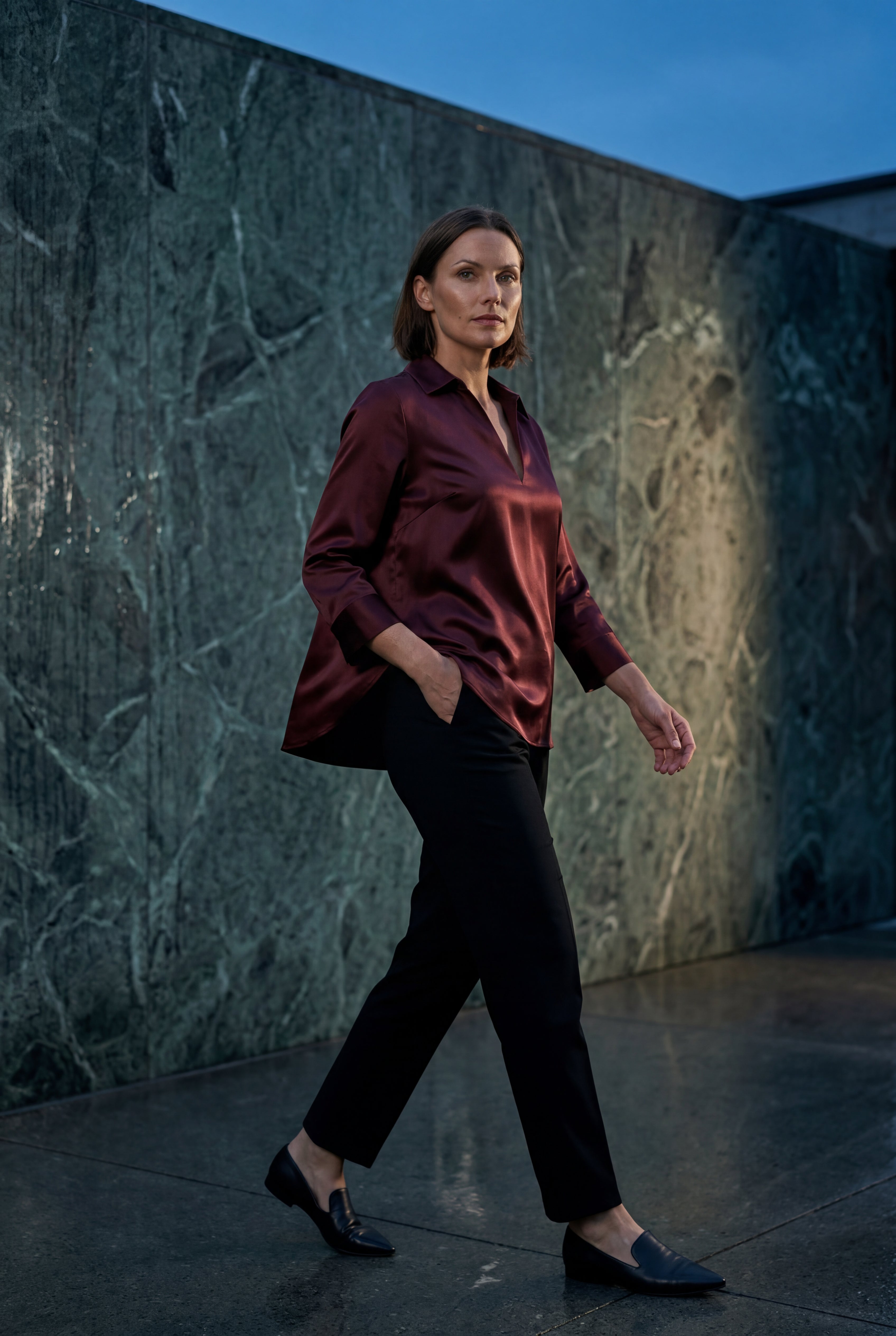 Elcevi | V-neck Relaxed-fit Blouse with Curved Hem For Women