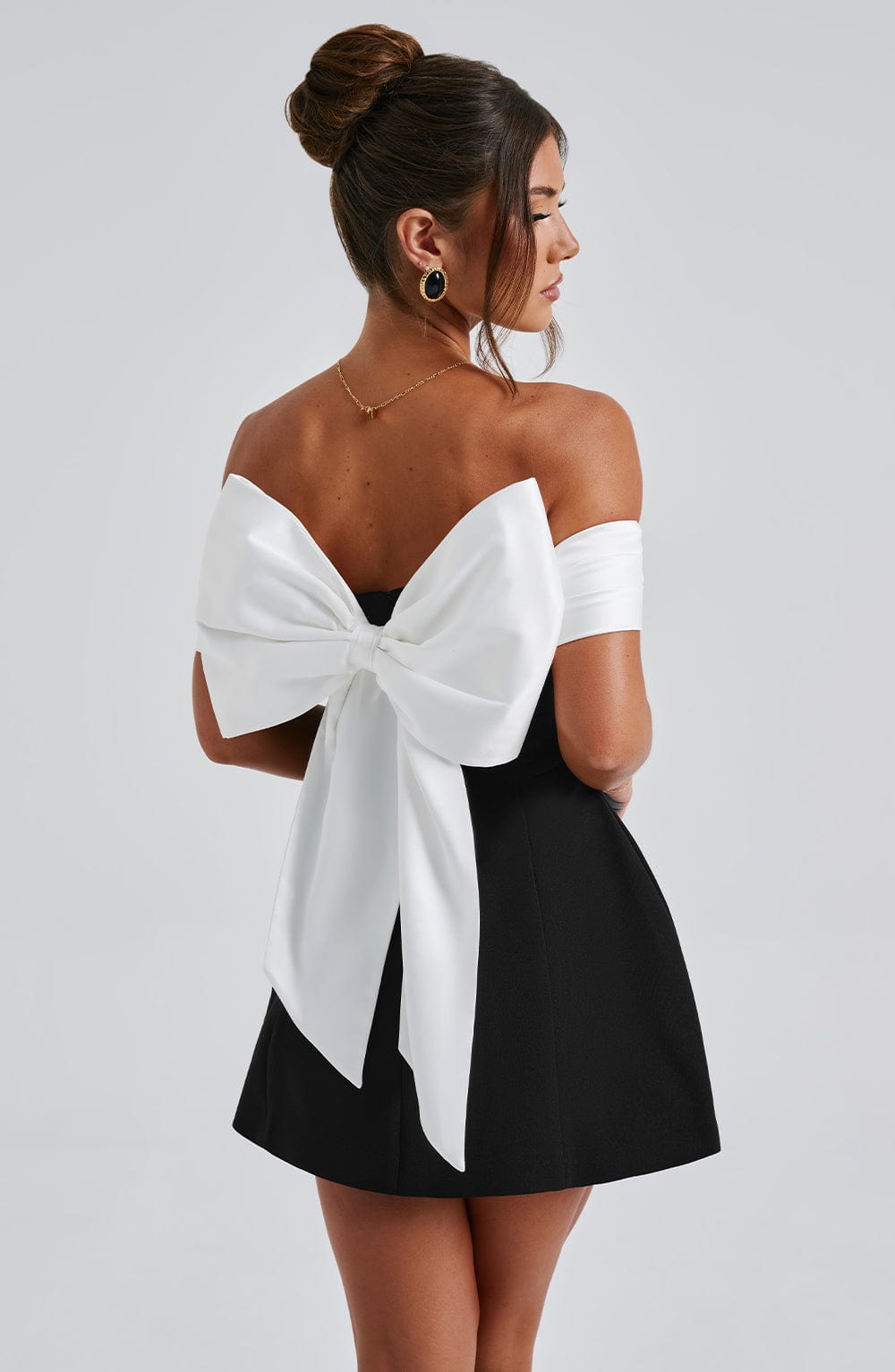 Enora - Noir Belle Bow Dress