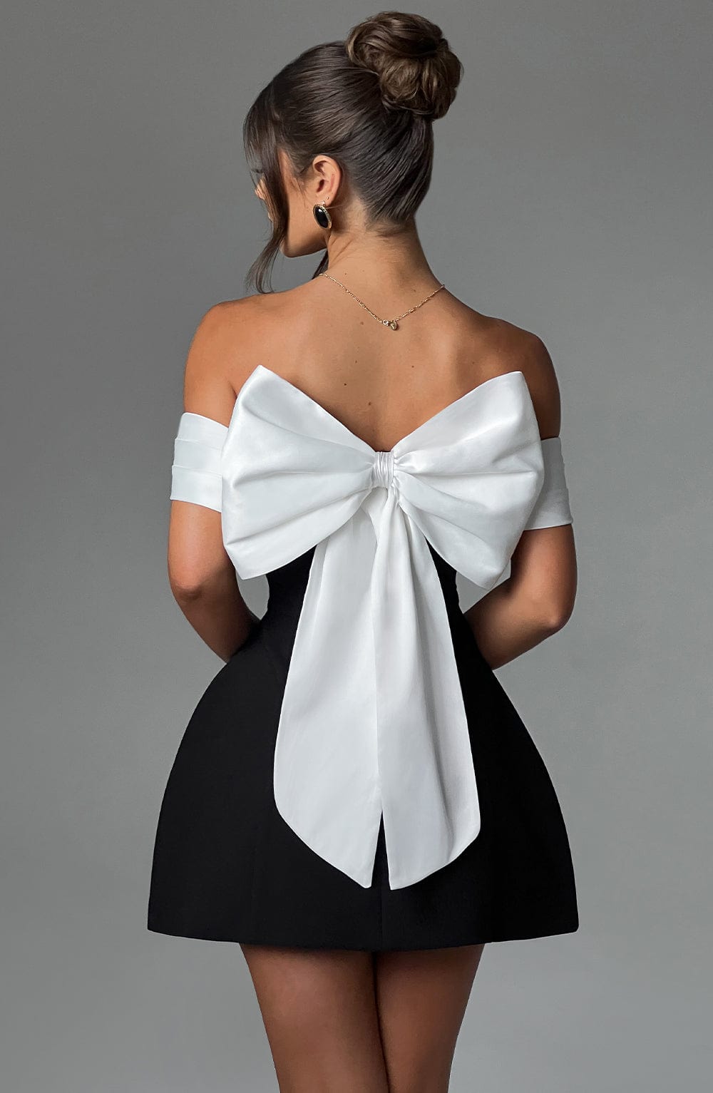 Enora - Noir Belle Bow Dress