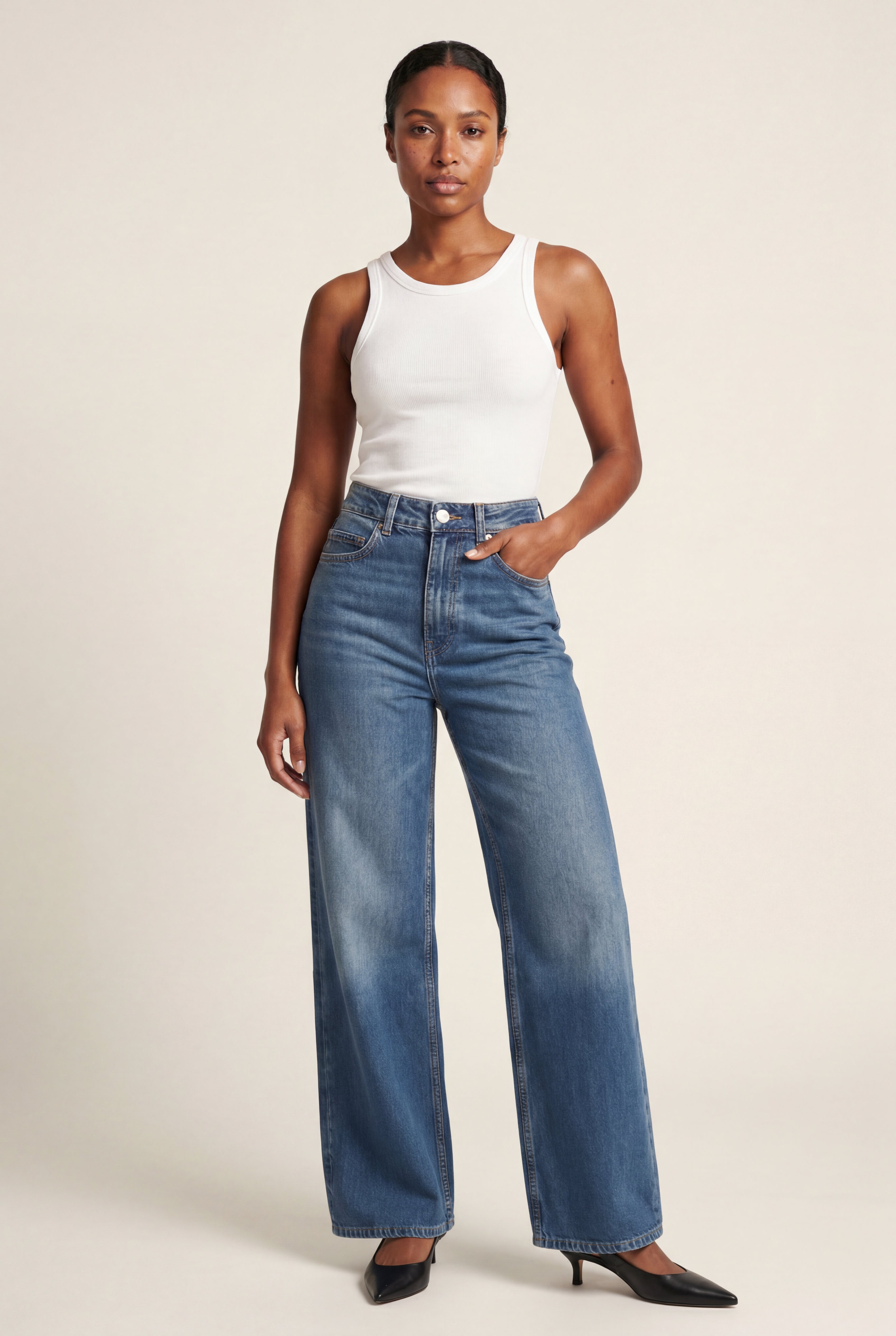 Lia | High-rise Wide Leg Vintage Jeans