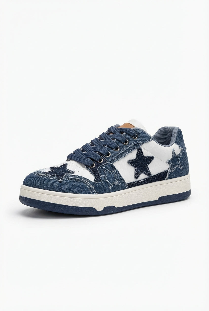 Lia | Women's Star Patch 90s-Inspired Low-Top Sneakers