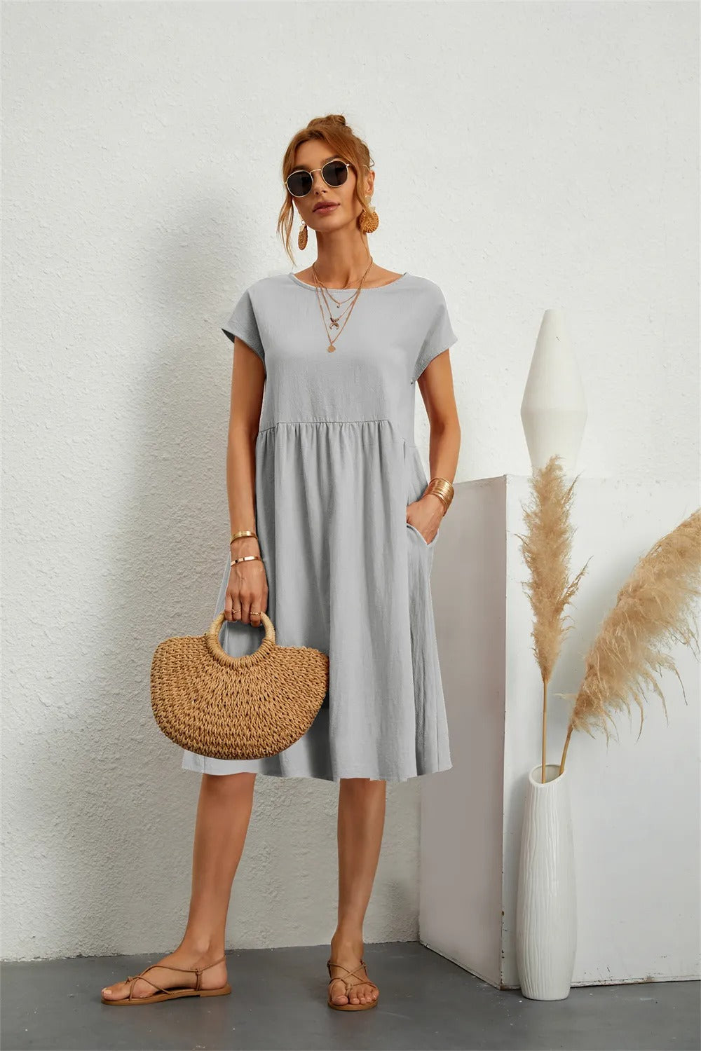 Laura - Modern Summer Dress