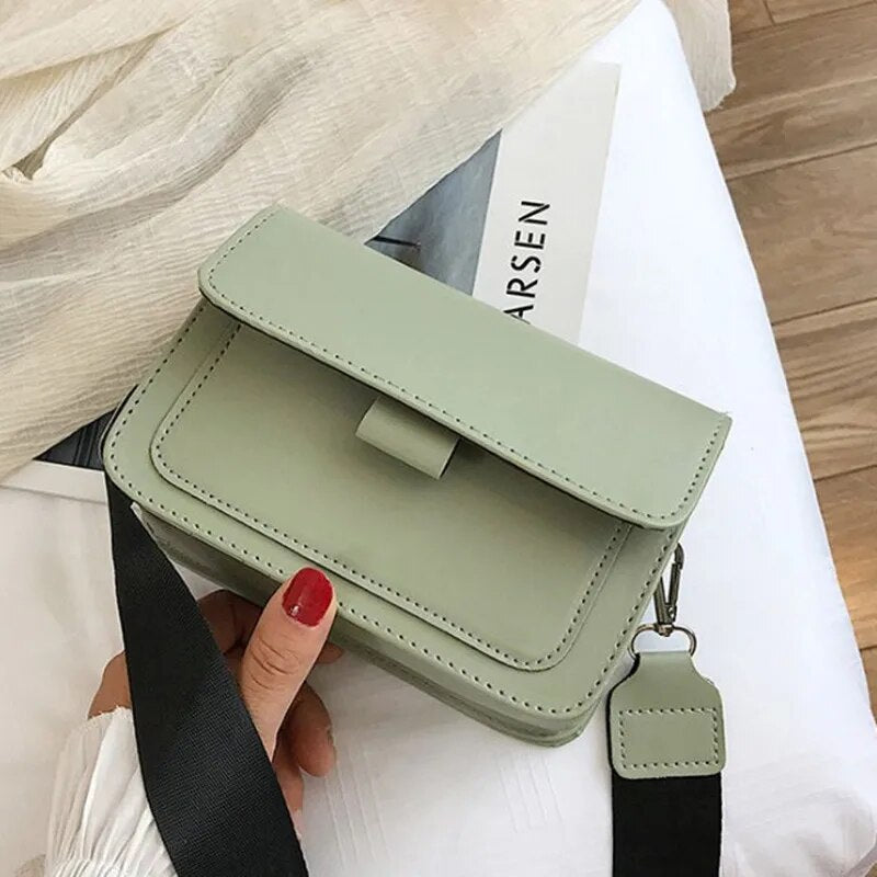 Milena | Crossbody Bag with Minimalist Design