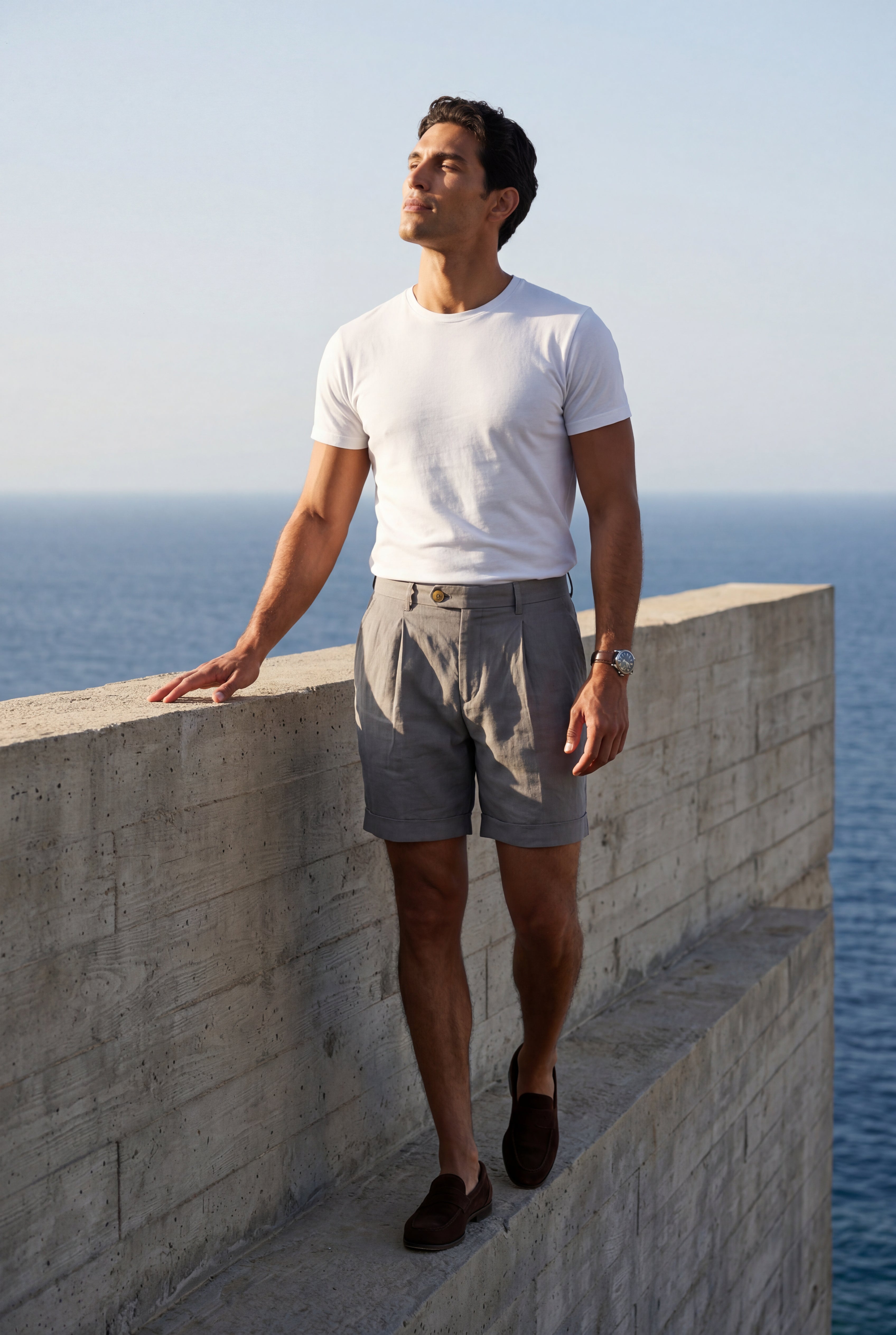 Elcevi | Pleated Front Tailored Above-Knee Shorts For Men