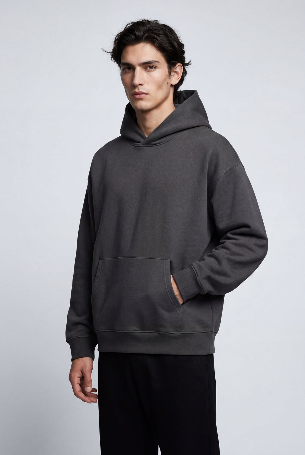 Liam | Relaxed Fit Pullover Hoodie with Kangaroo Pocket
