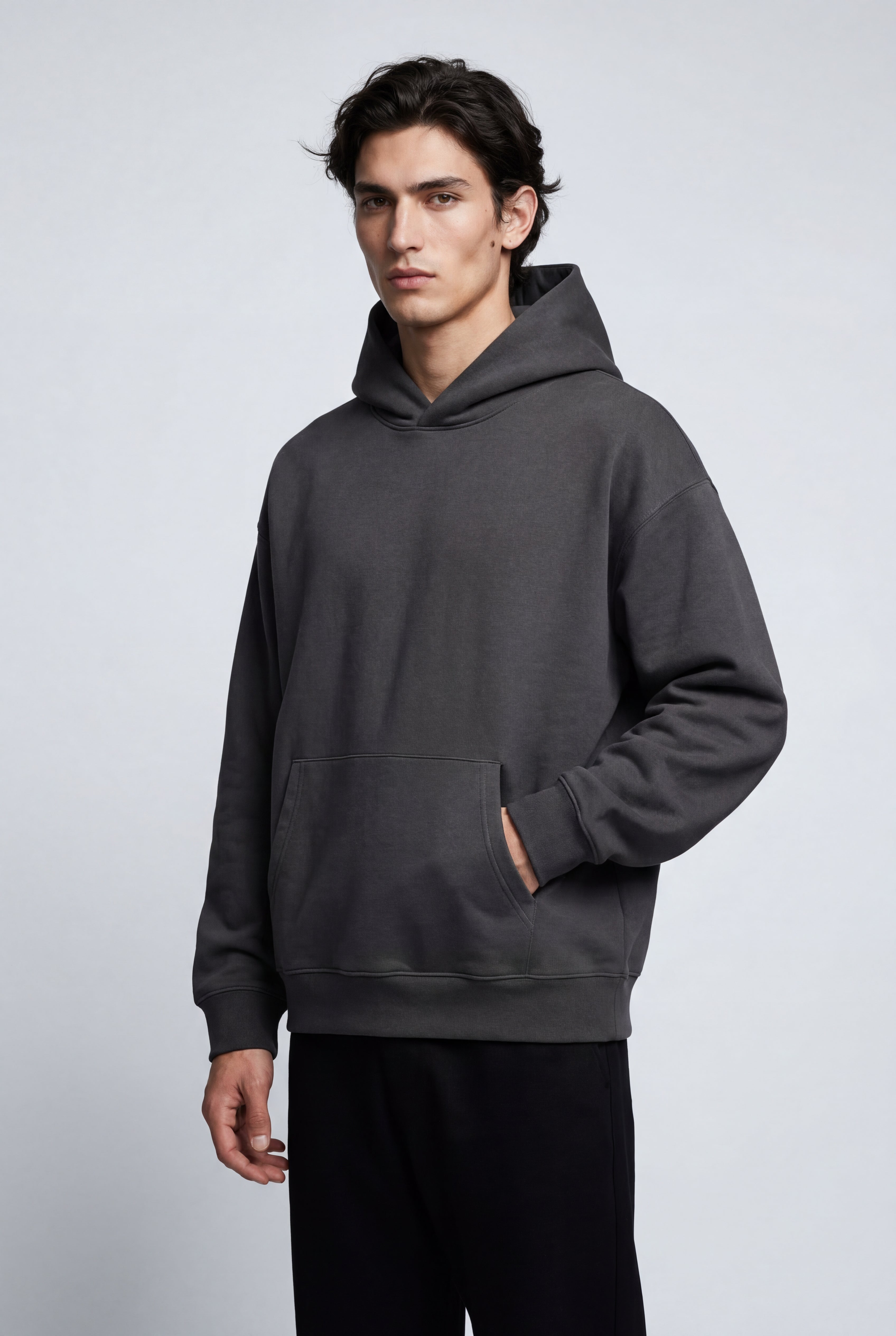 Liam | Relaxed Fit Pullover Hoodie with Kangaroo Pocket