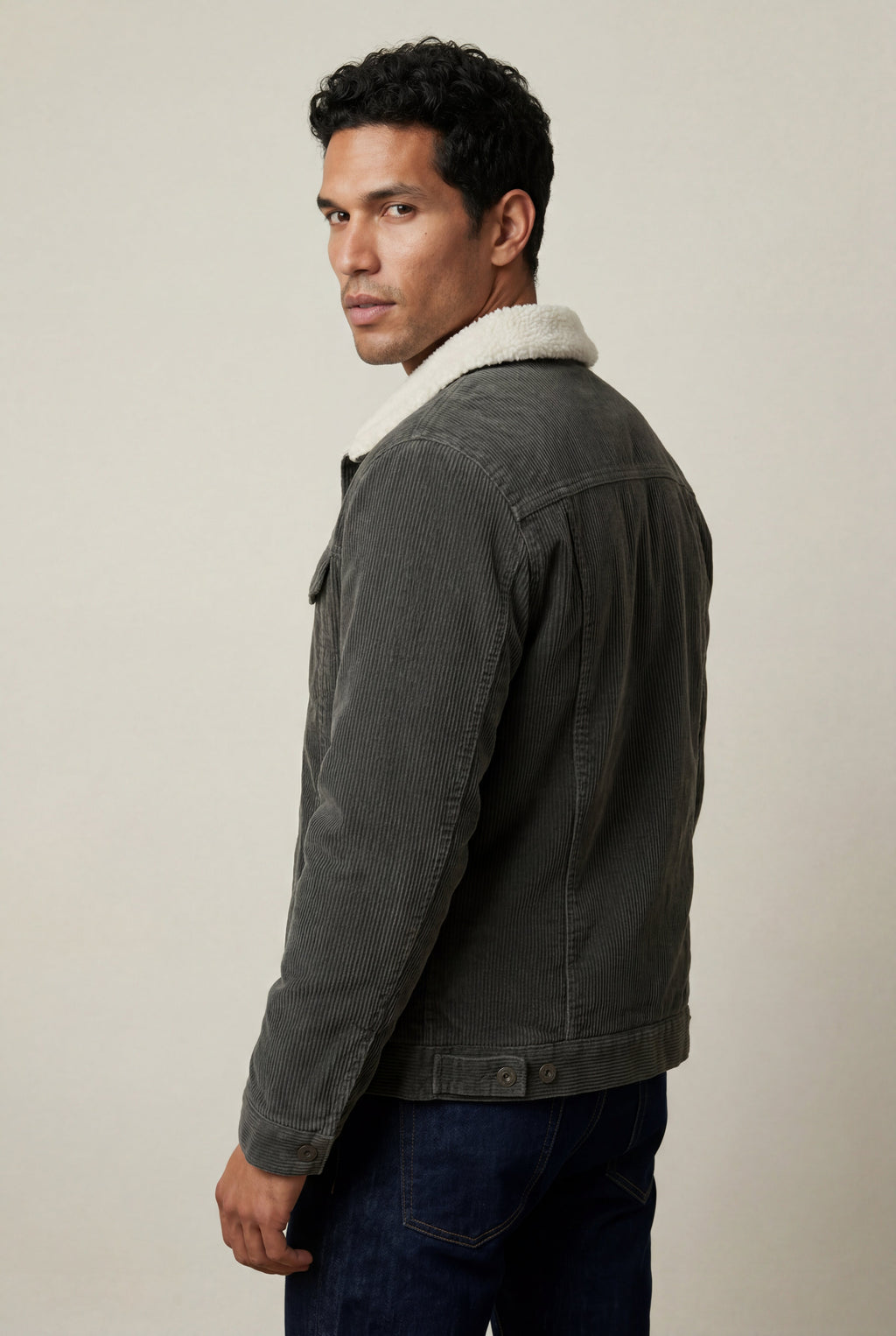 Liam | Structured Trucker Jacket with Collar