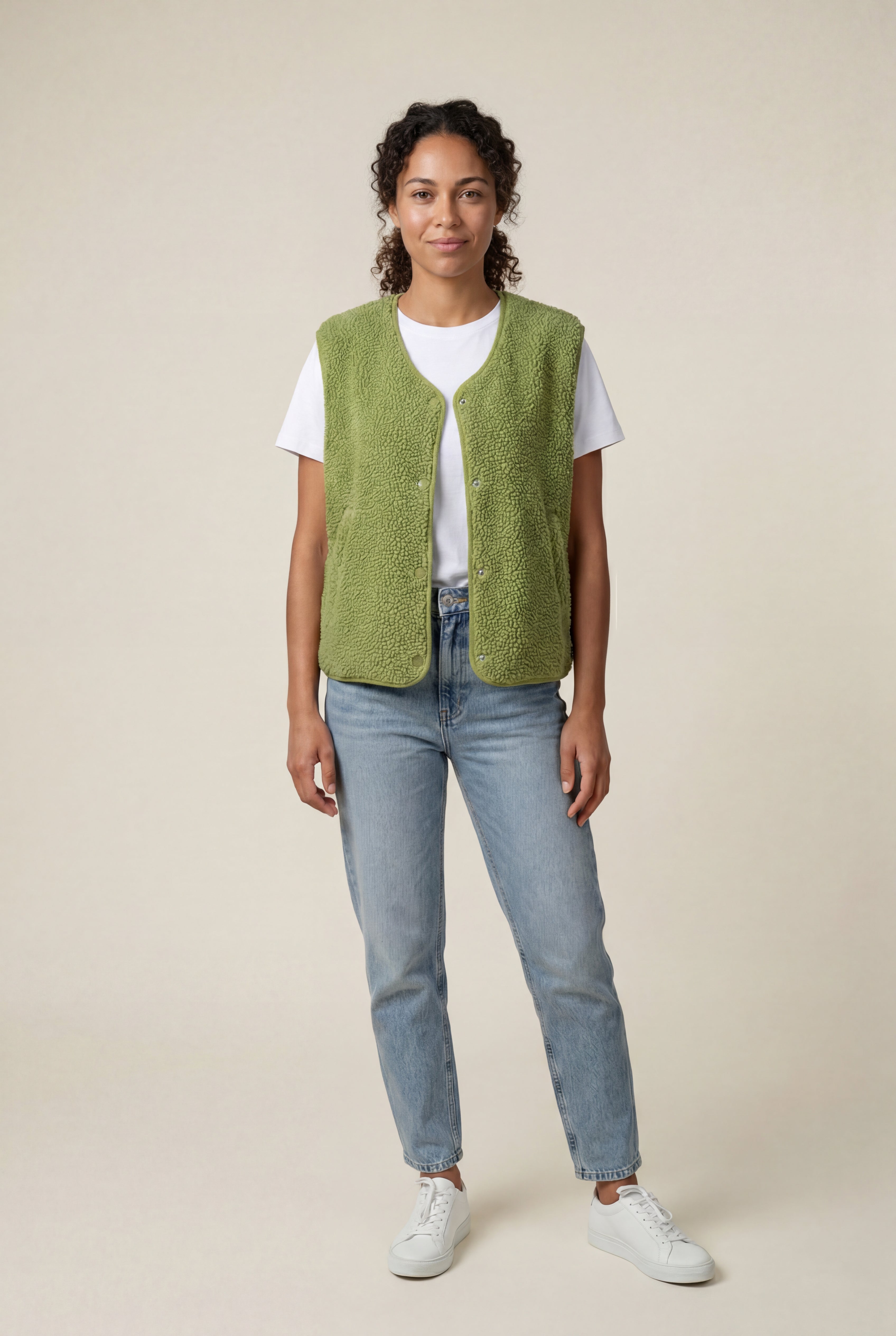 Elcevi | Boxy Snap-button Vest with Contrast Edge Trim For Women