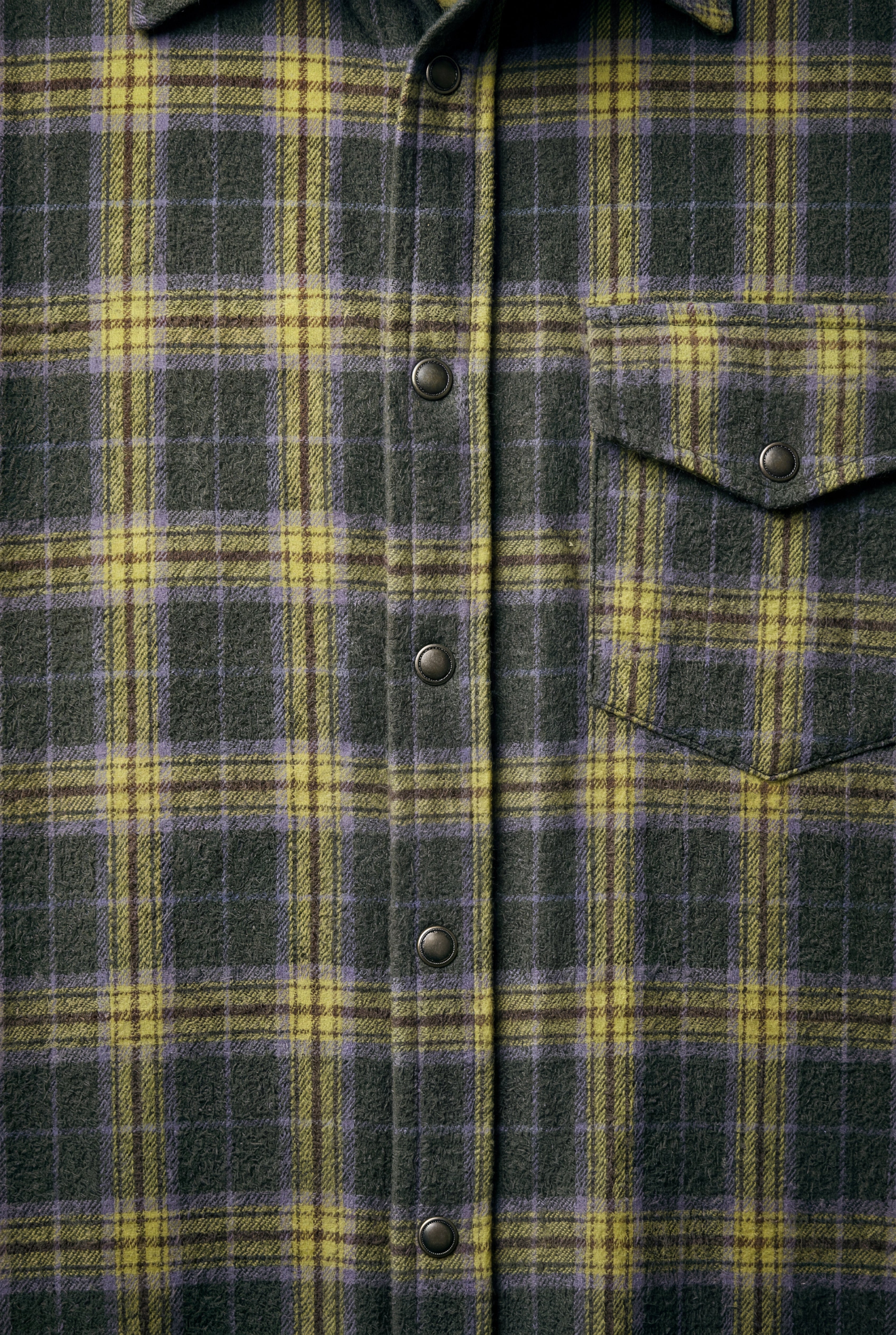 Lisa | Relaxed Fit Checked Button-down Shirt with Curved Hem