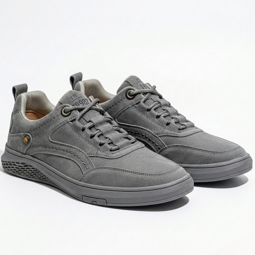 Liam | Minimalist Slip-On Lace-Up Sneakers with Cushioned Sole