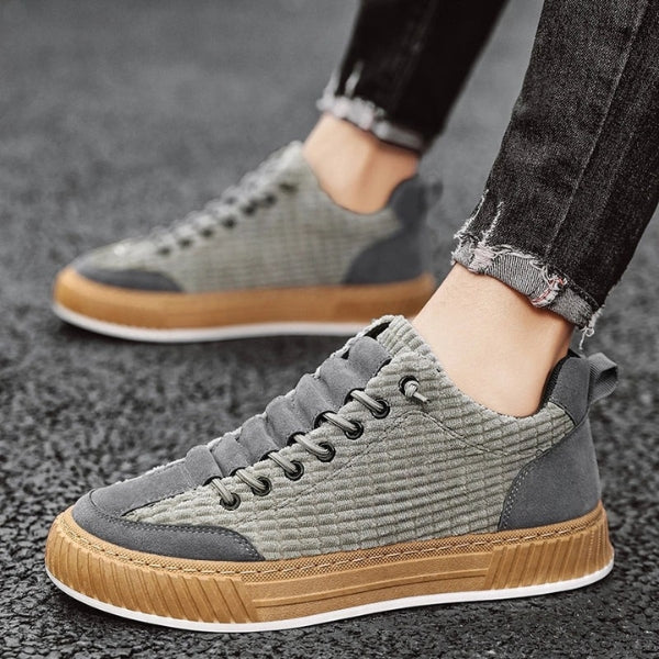 Gio | Textured Grid-pattern Low-top Sneakers with Contrast Sole