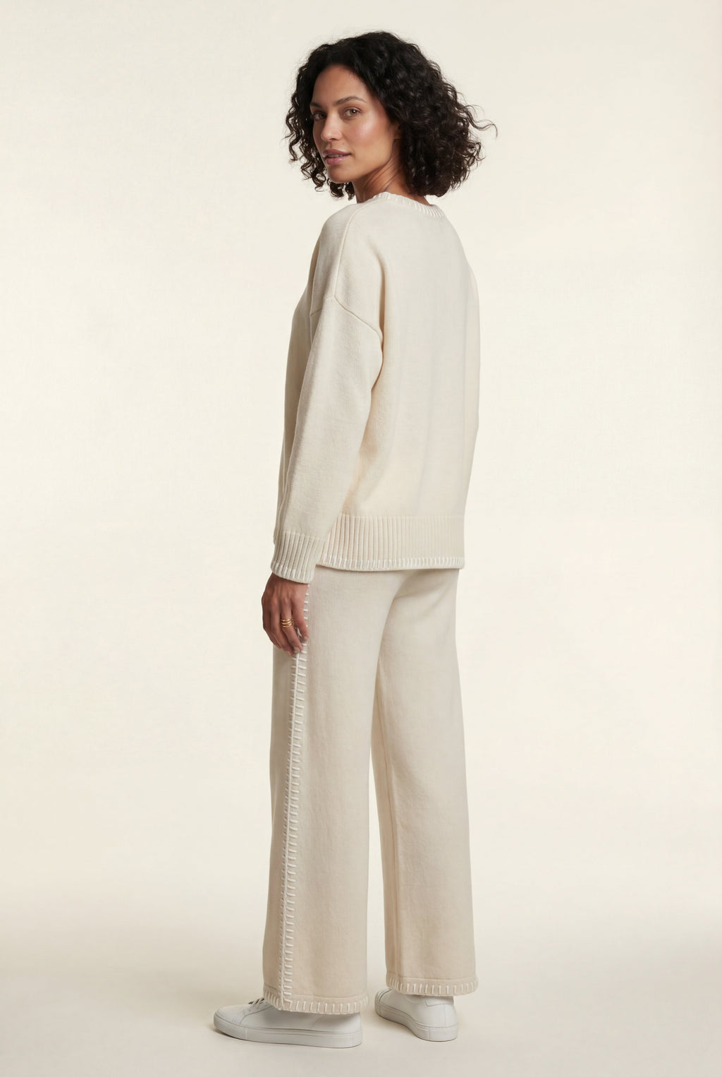 Lisa | Contrast Trim Relaxed Lounge Set