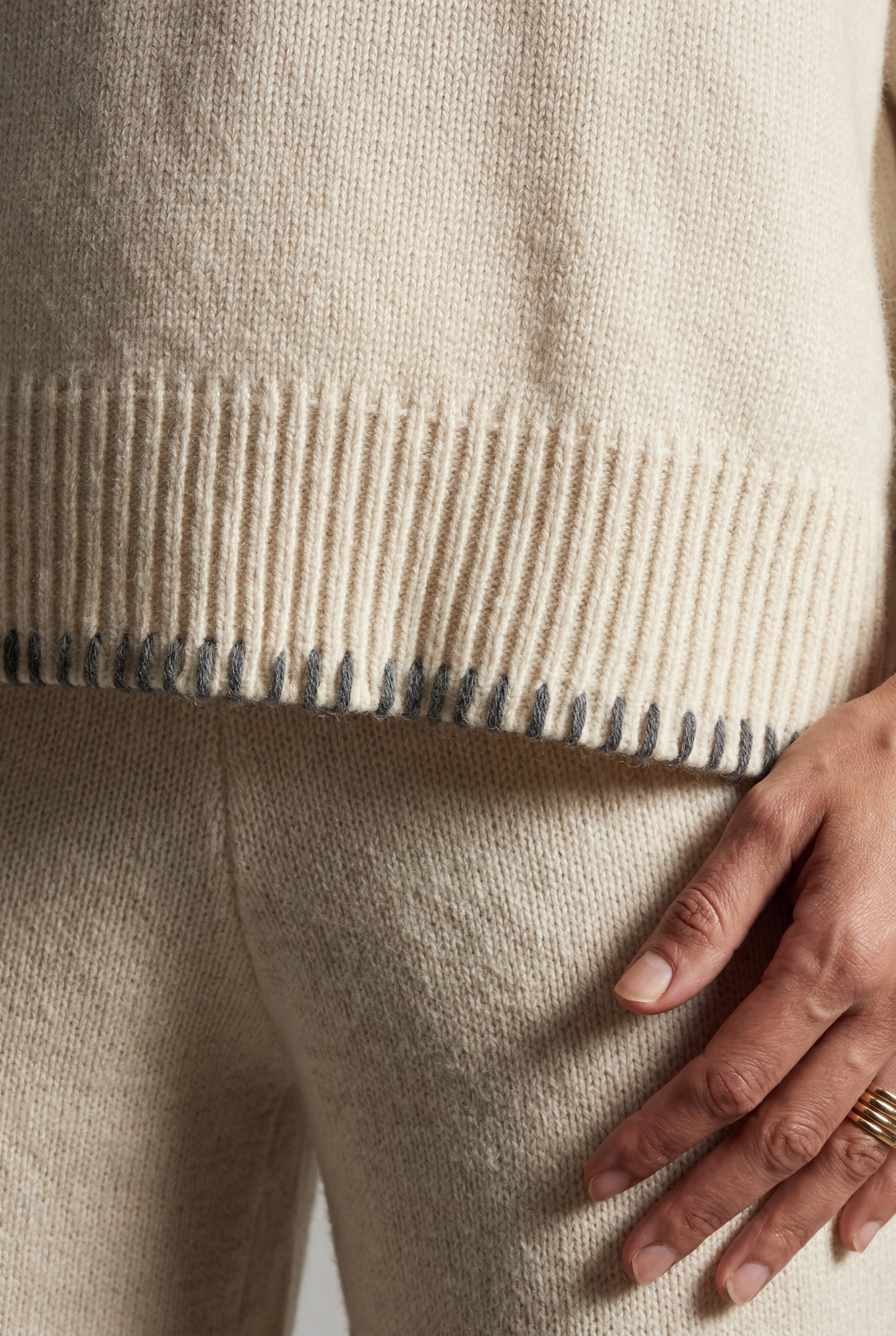 Lisa | Contrast Trim Relaxed Lounge Set