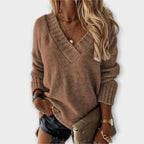 The Nina Maria - Cozy V-Cut Sweater