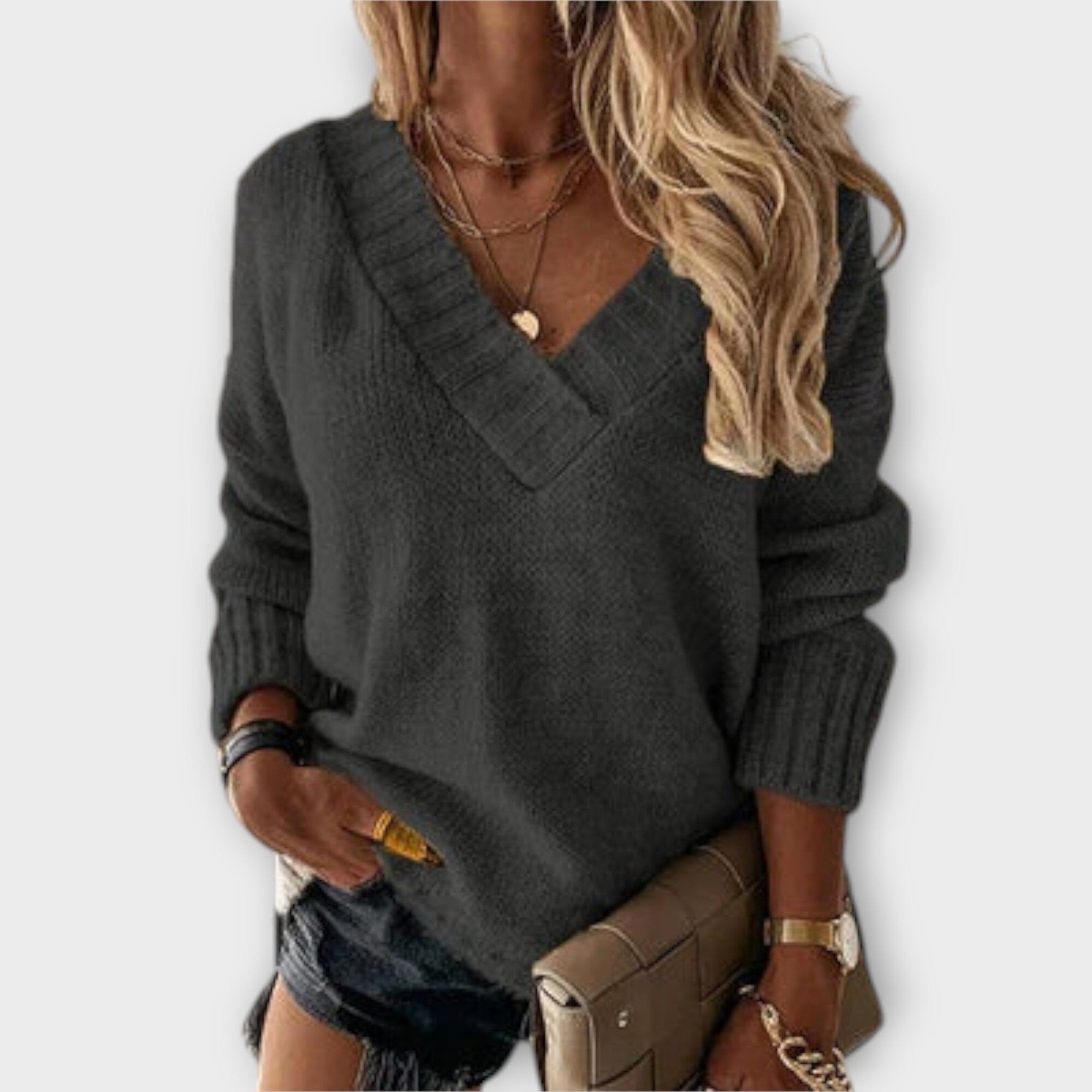 The Nina Maria - Cozy V-Cut Sweater