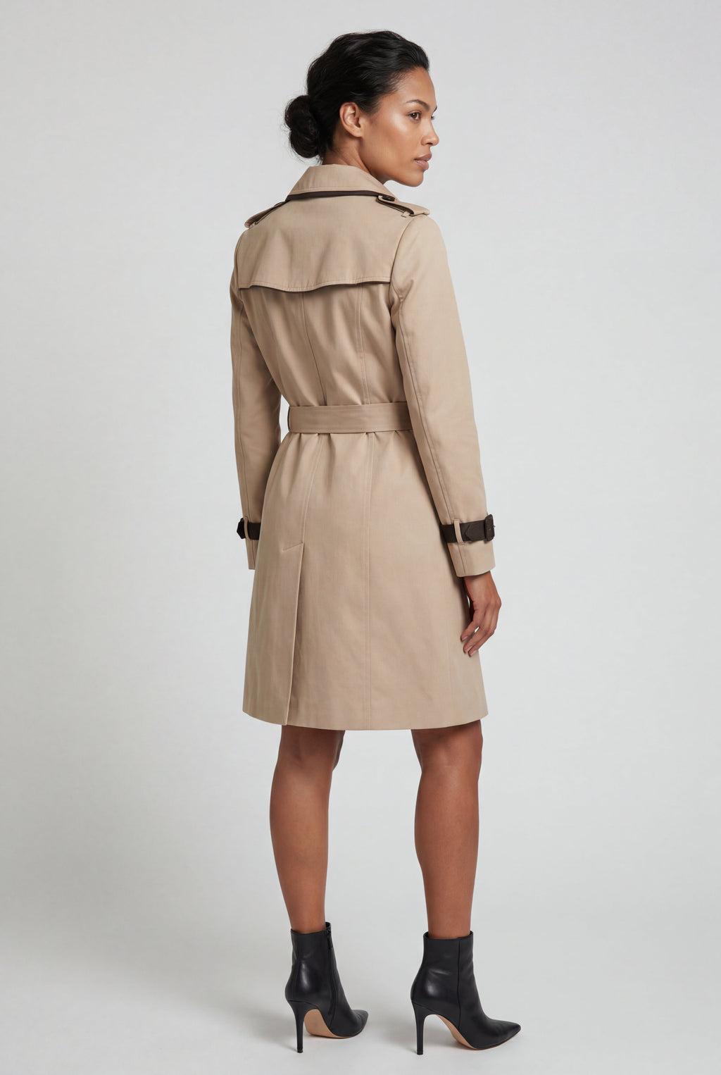 Kim | Contrast-trim Double-breasted Belted Trench Coat
