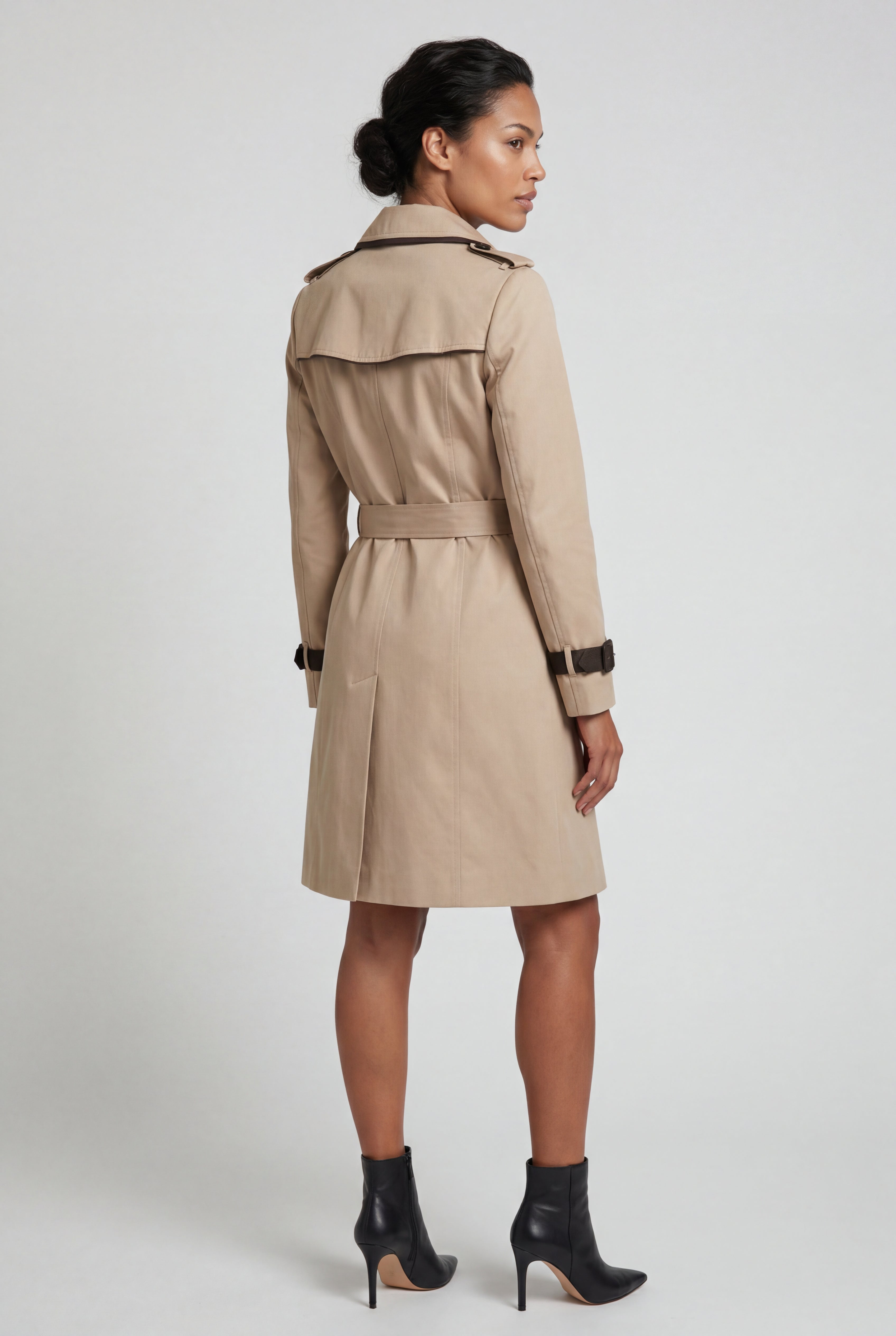 Kim | Contrast-trim Double-breasted Belted Trench Coat