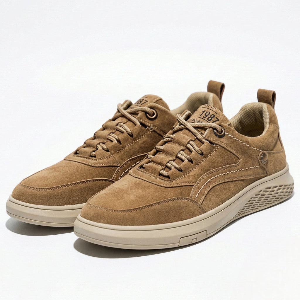 Liam | Minimalist Slip-On Lace-Up Sneakers with Cushioned Sole