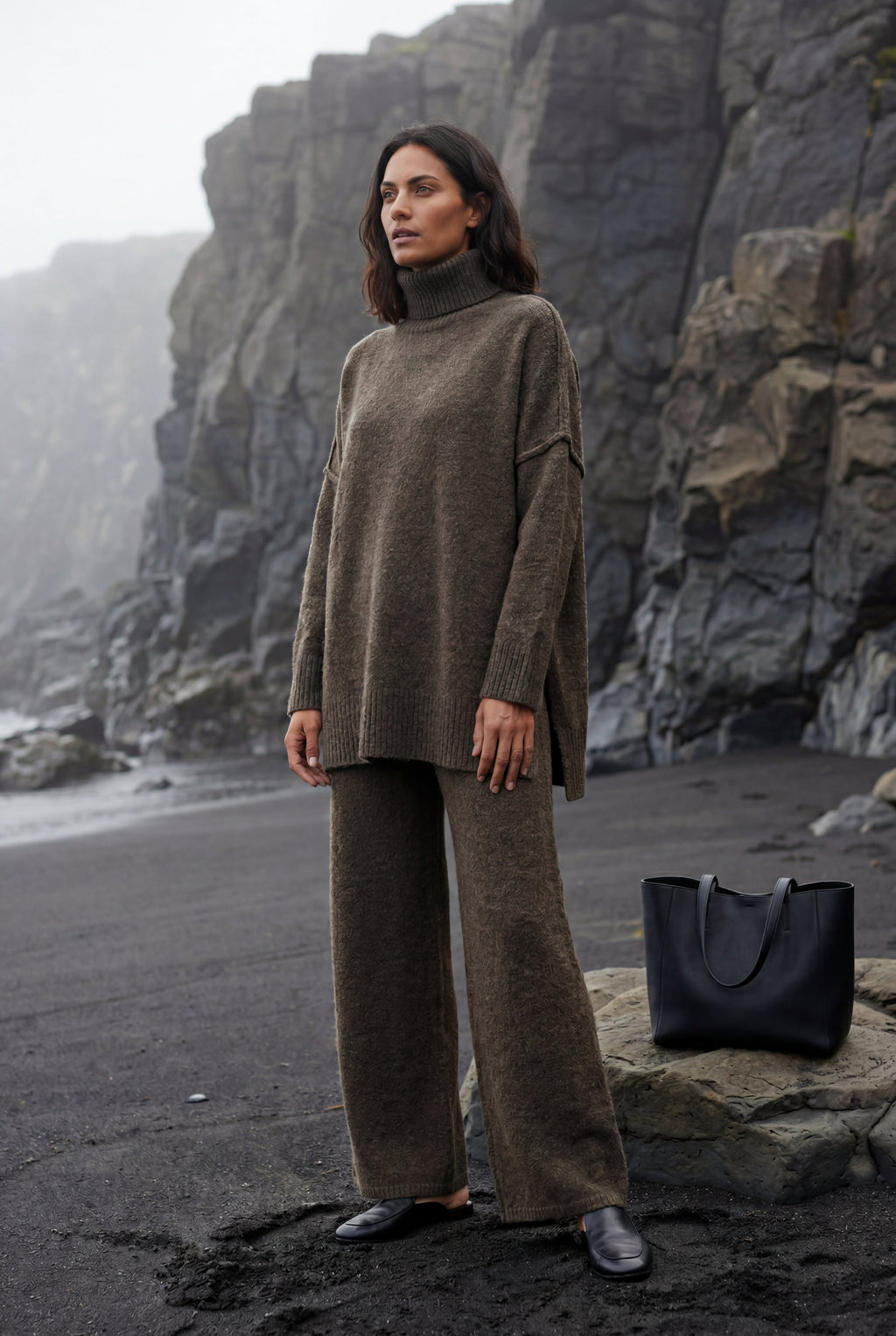 Lisa | Oversized Turtleneck Relaxed Lounge Set with Wide-leg Pants