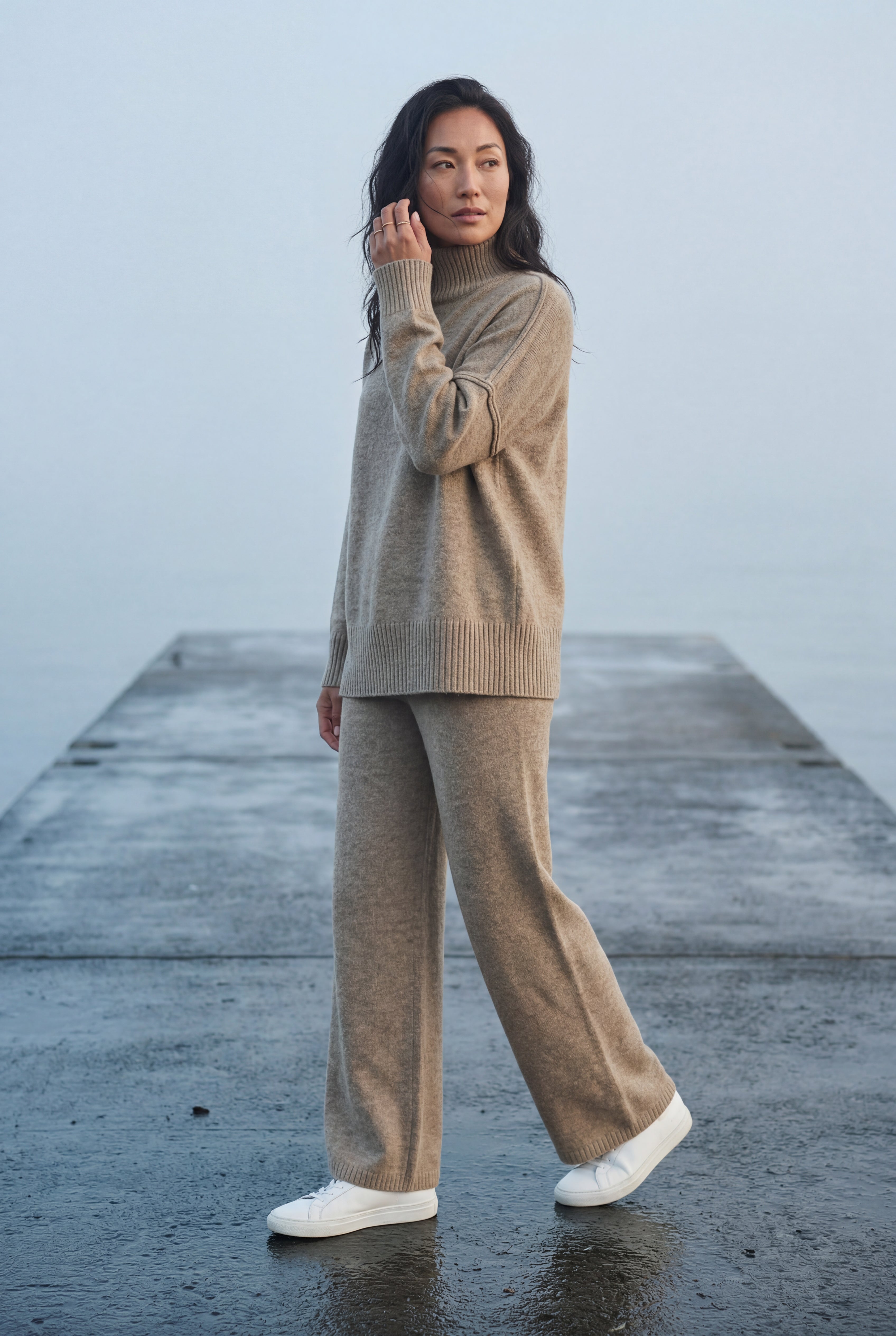 Lisa | Oversized Turtleneck Relaxed Lounge Set with Wide-leg Pants