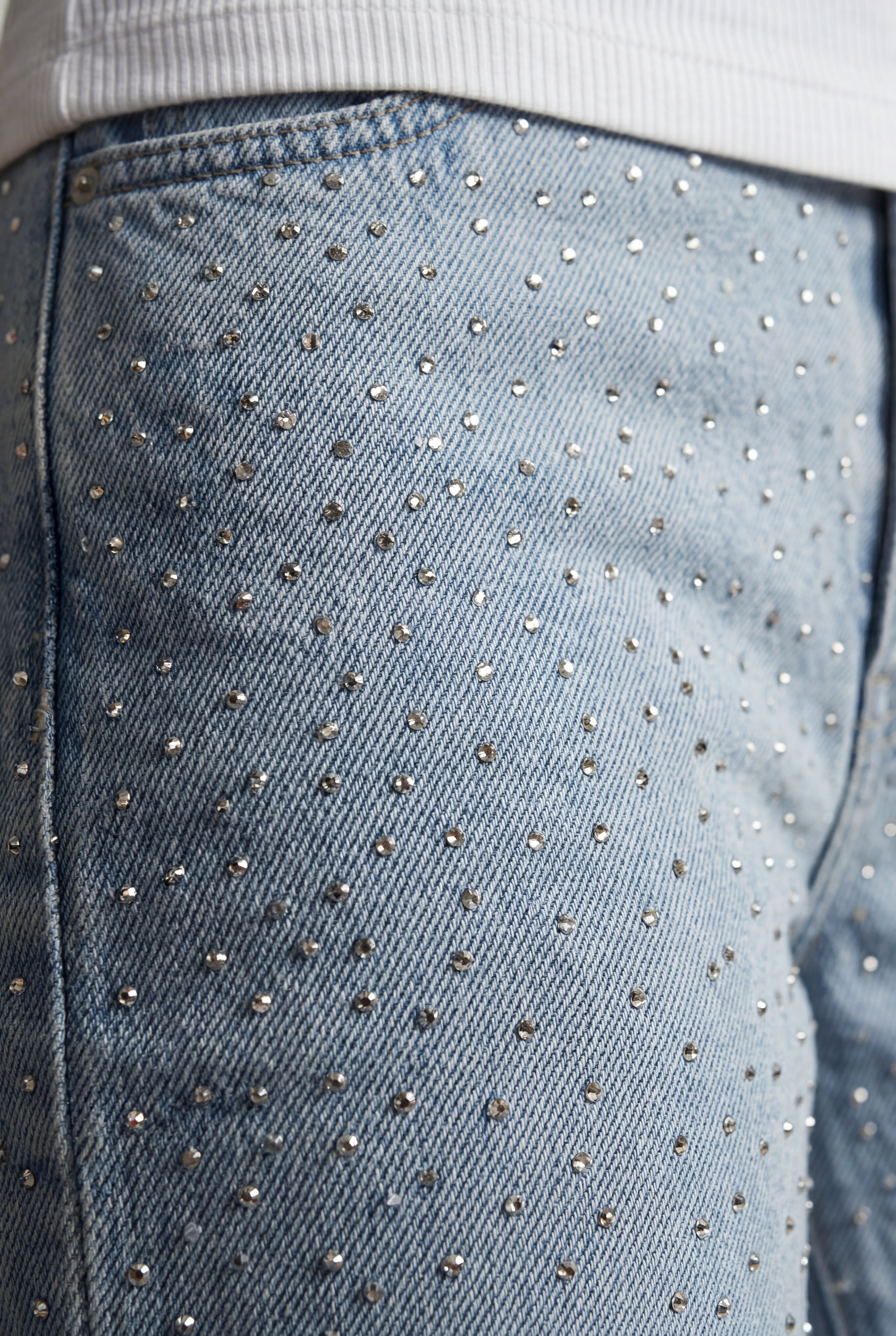 Lia | Studded Light Blue Wide-leg Jeans