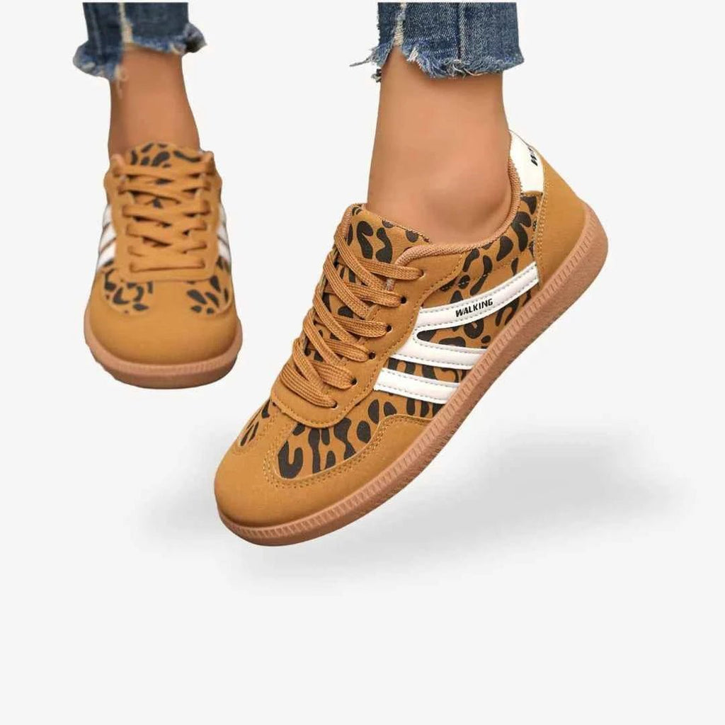 Elcevi | Color-block Panel Retro Lace up Sneakers For Women
