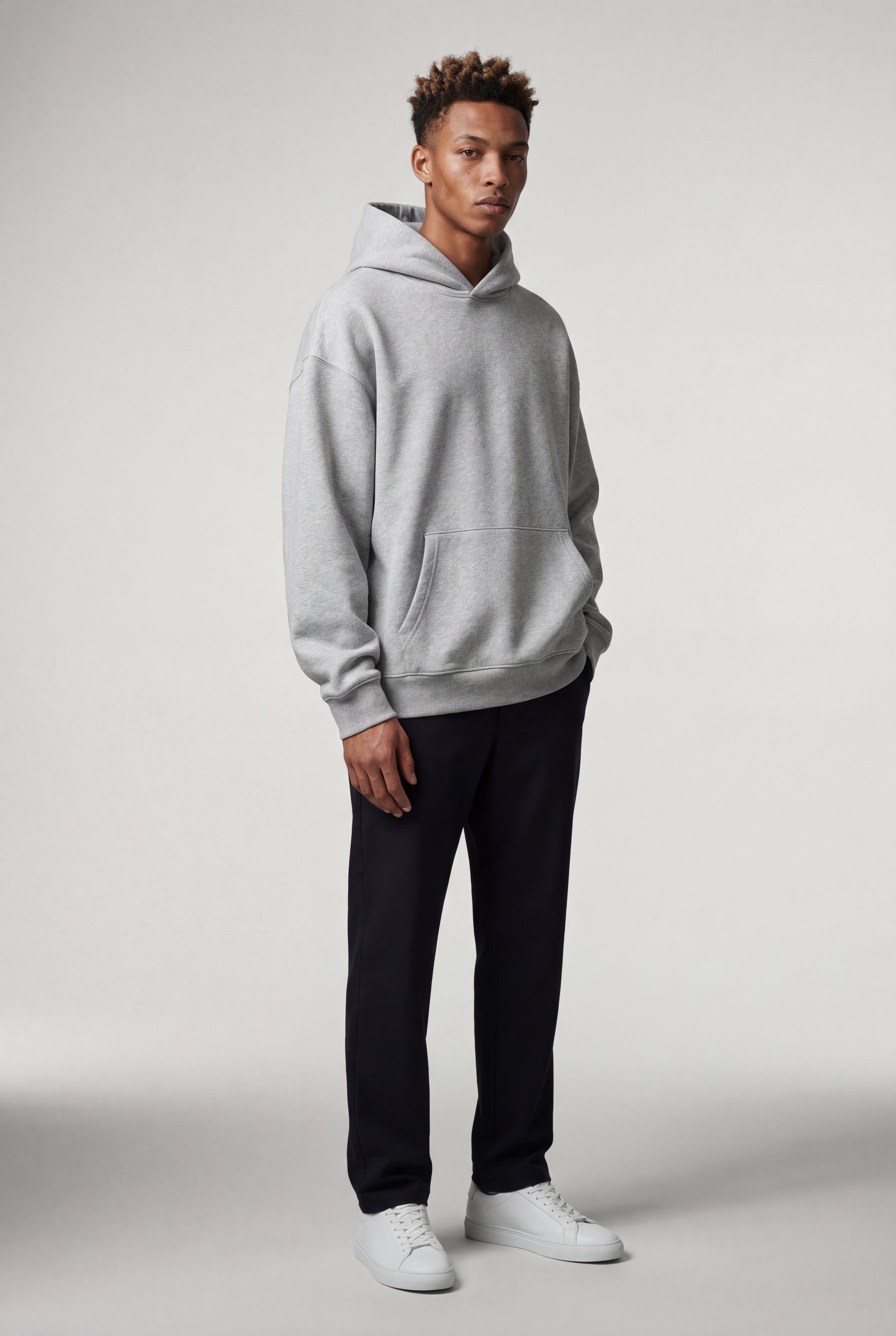 Liam | Relaxed Fit Pullover Hoodie with Kangaroo Pocket