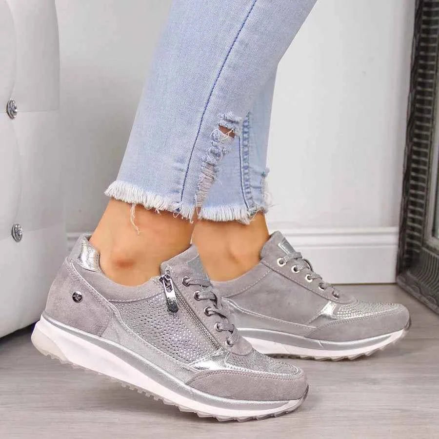 Lia | Women's Metallic Panel Low-Top Casual Sneakers