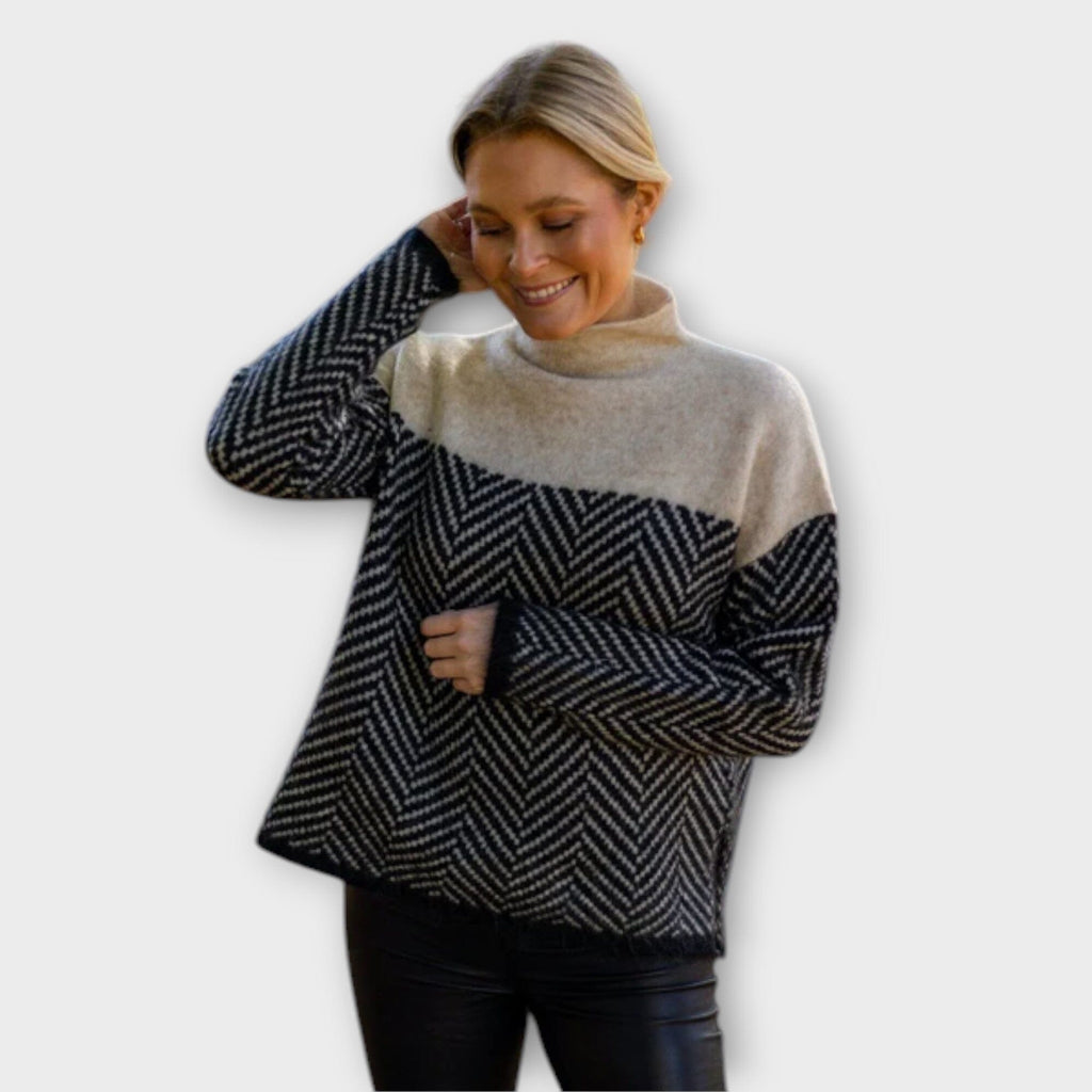 Mae Elisa - Soft Turtleneck Sweater