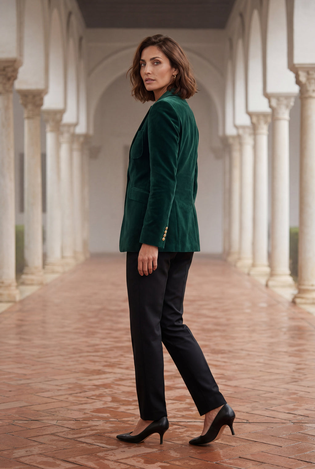 Lia | Gold Button Tailored Single-breasted Blazer