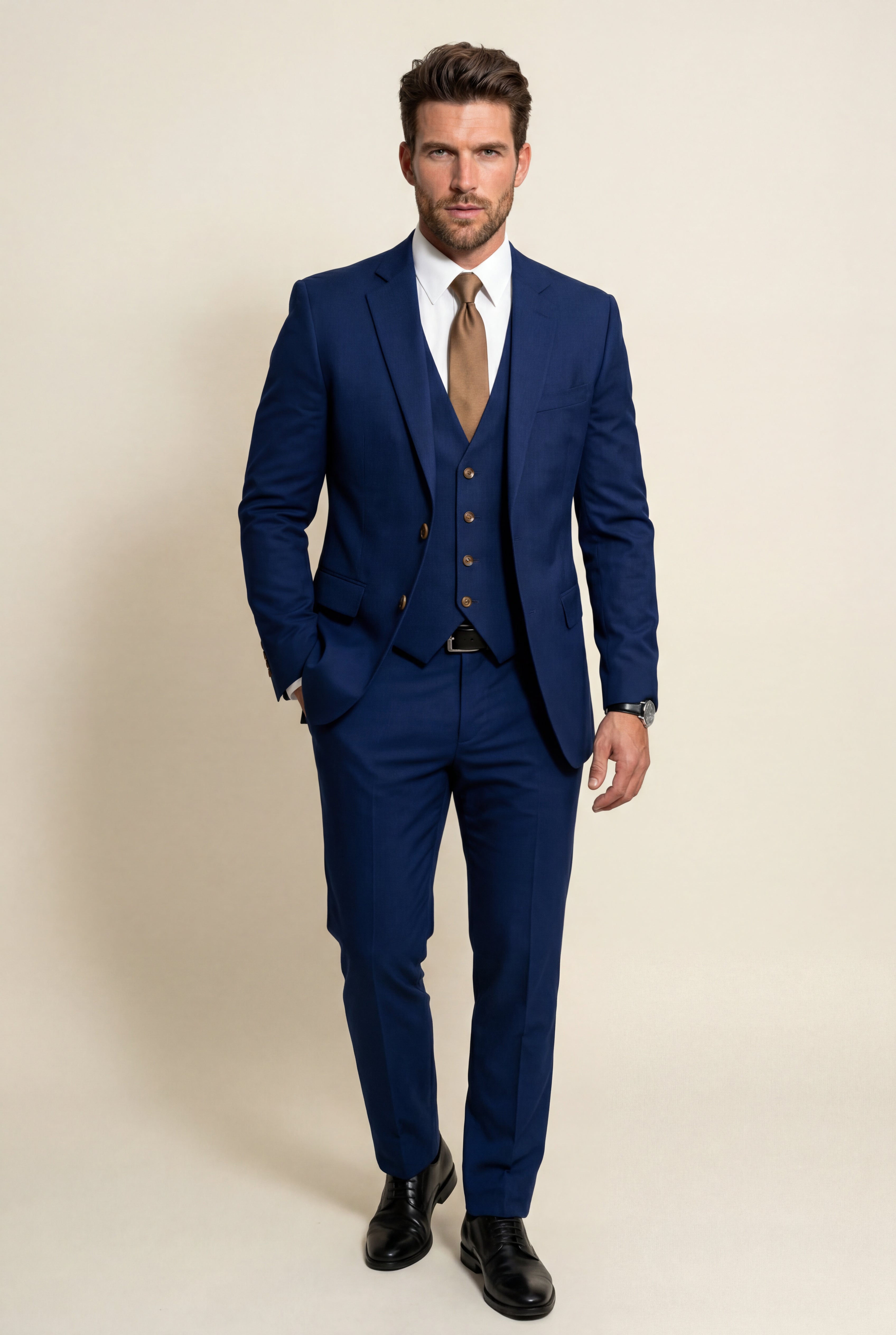 Gio | Slim-fit Three-piece Wedding Suit with Notch Lapel Blazer