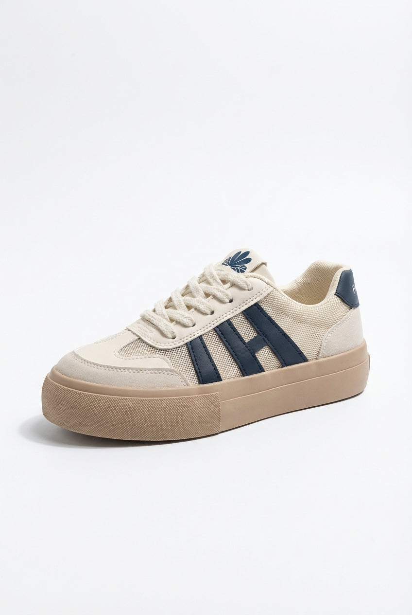 Lia | Women's Chunky Platform Retro-Inspired Lace-Up Sneakers