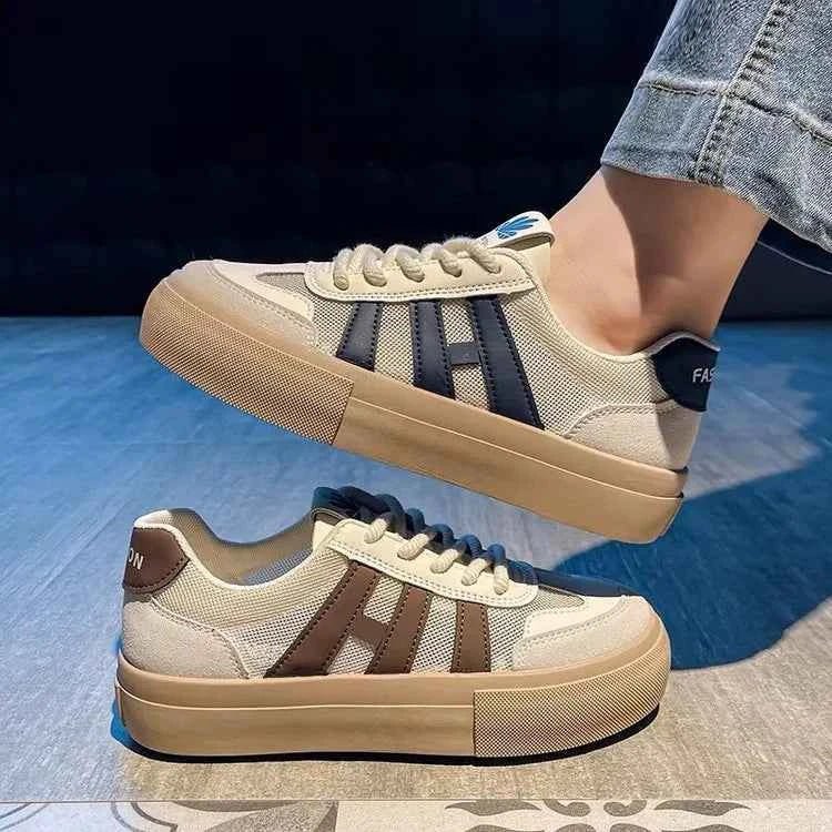 Lia | Women's Chunky Platform Retro-Inspired Lace-Up Sneakers
