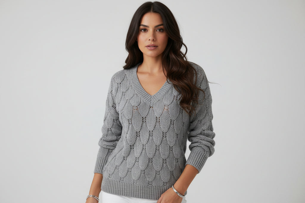 Naomi - V-Neck Sweater