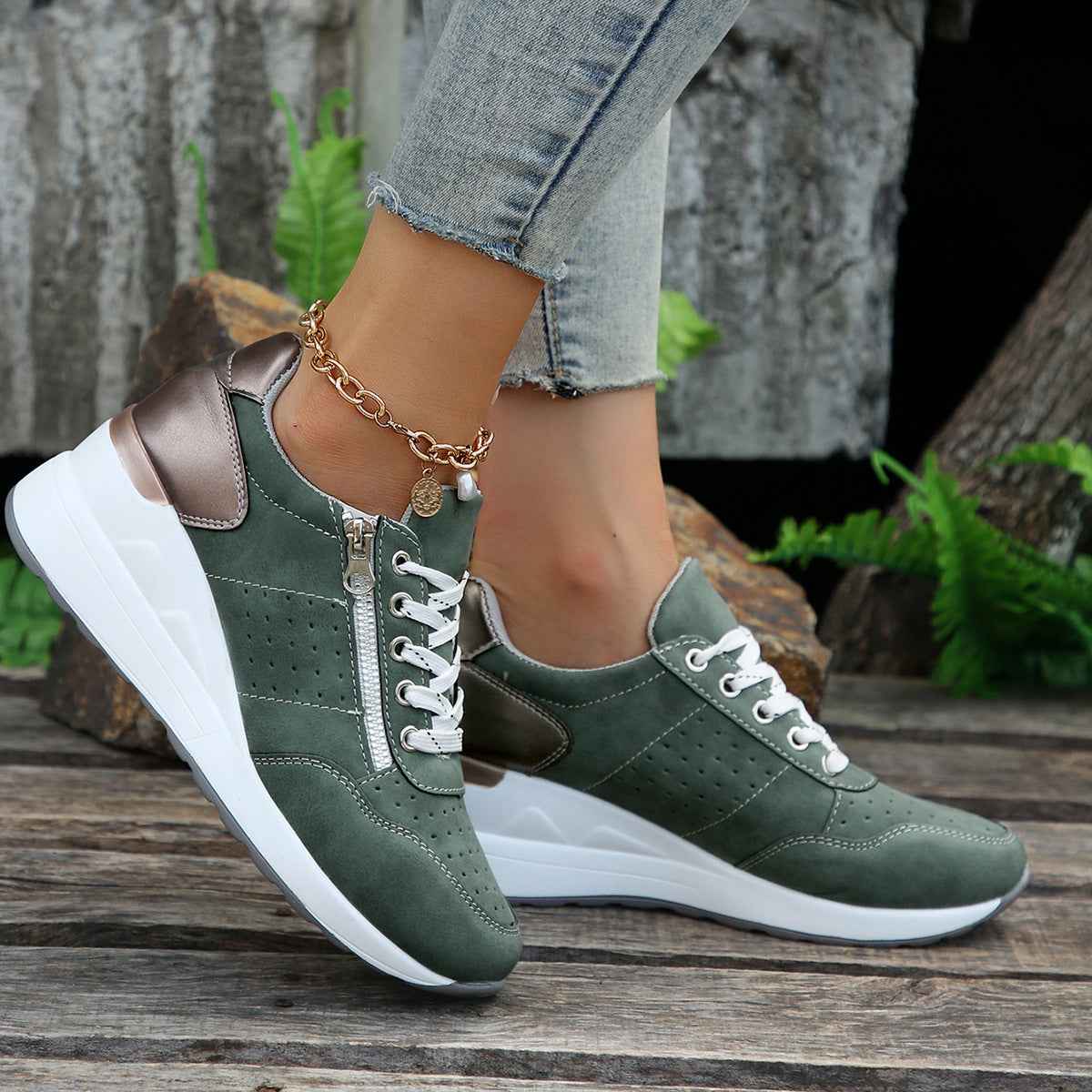 Lia | Wedge Platform Low-top Sneakers with Side Zip