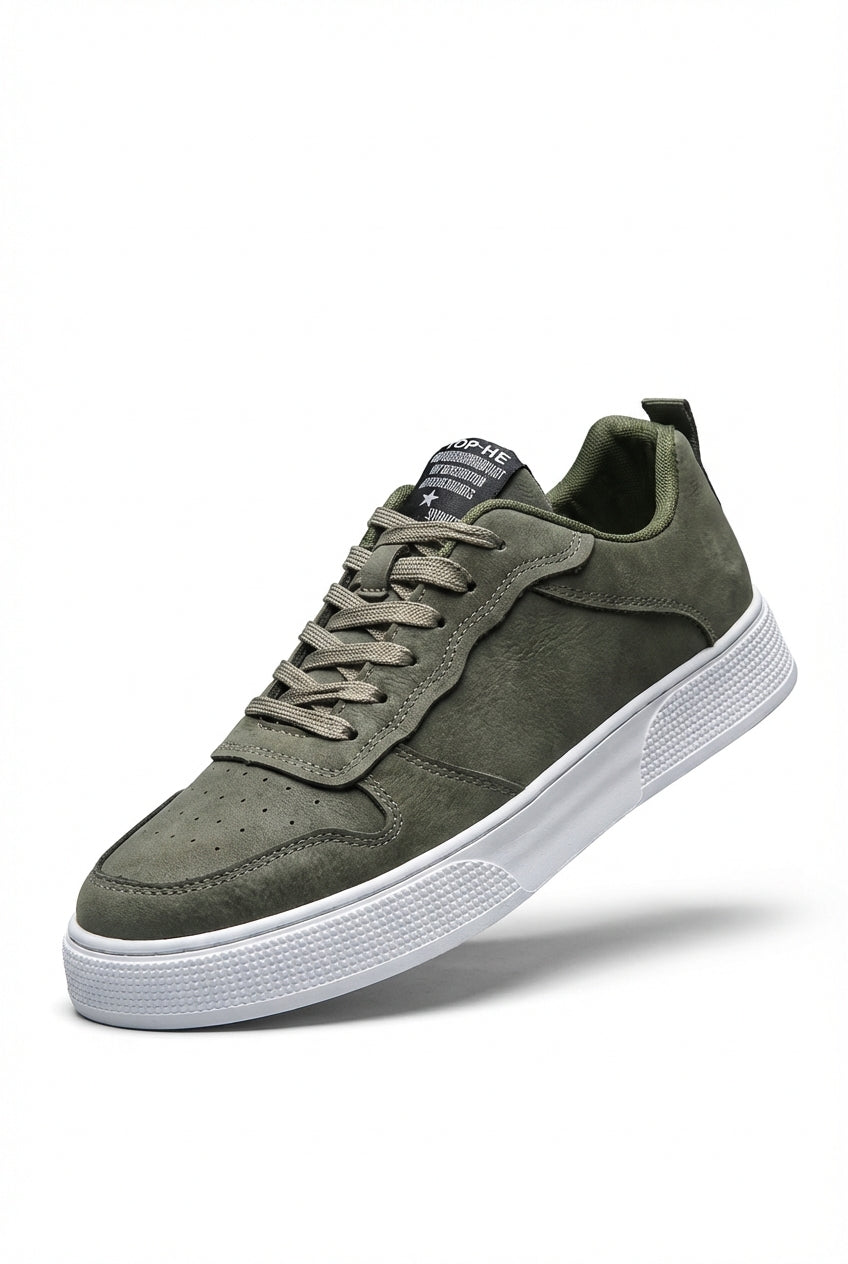 Liam | Minimalist Low Top Sneakers with Chunky Textured Sole