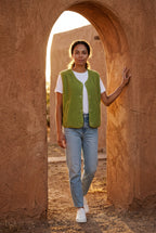 Elcevi | Boxy Snap-button Vest with Contrast Edge Trim For Women