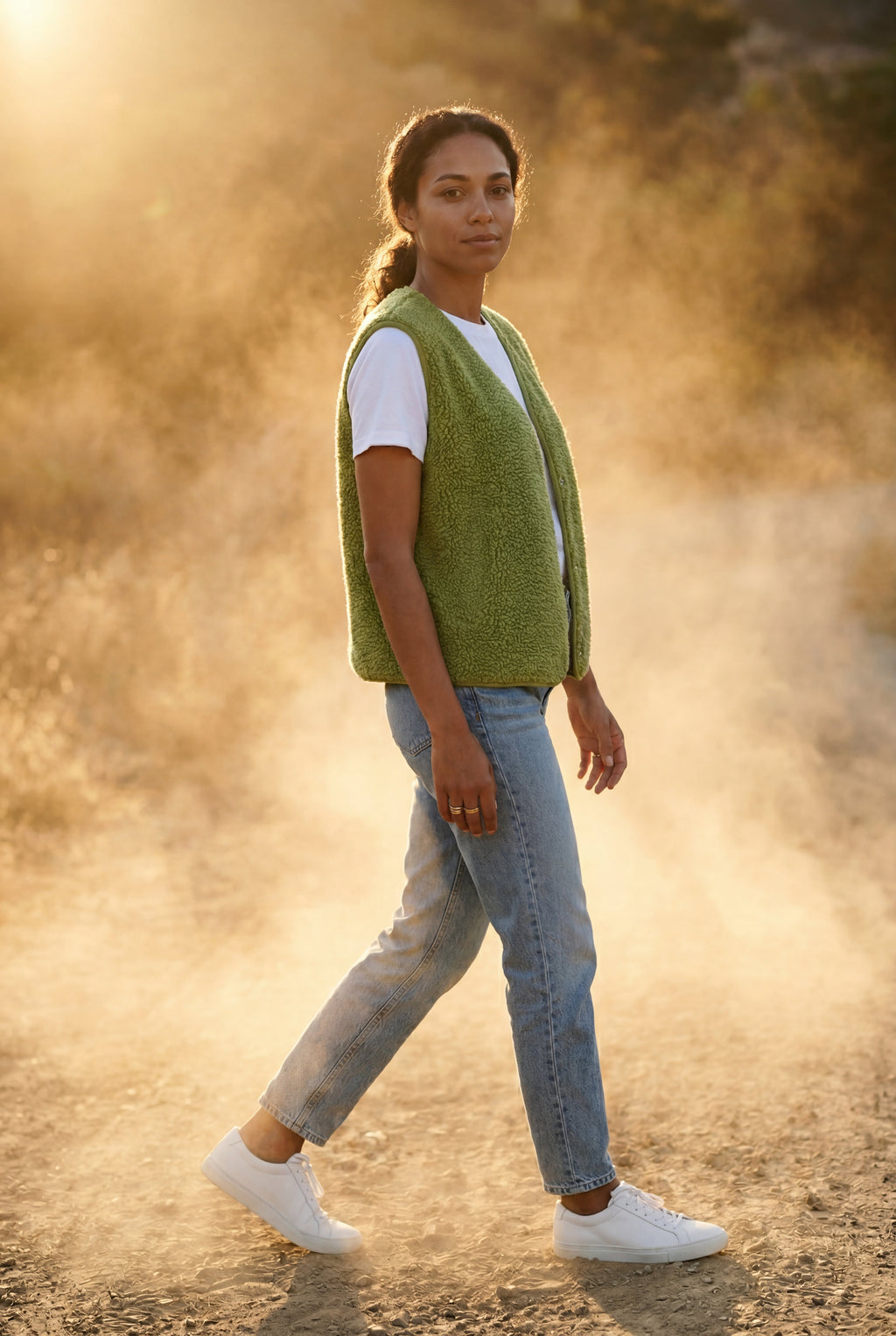 Elcevi | Boxy Snap-button Vest with Contrast Edge Trim For Women
