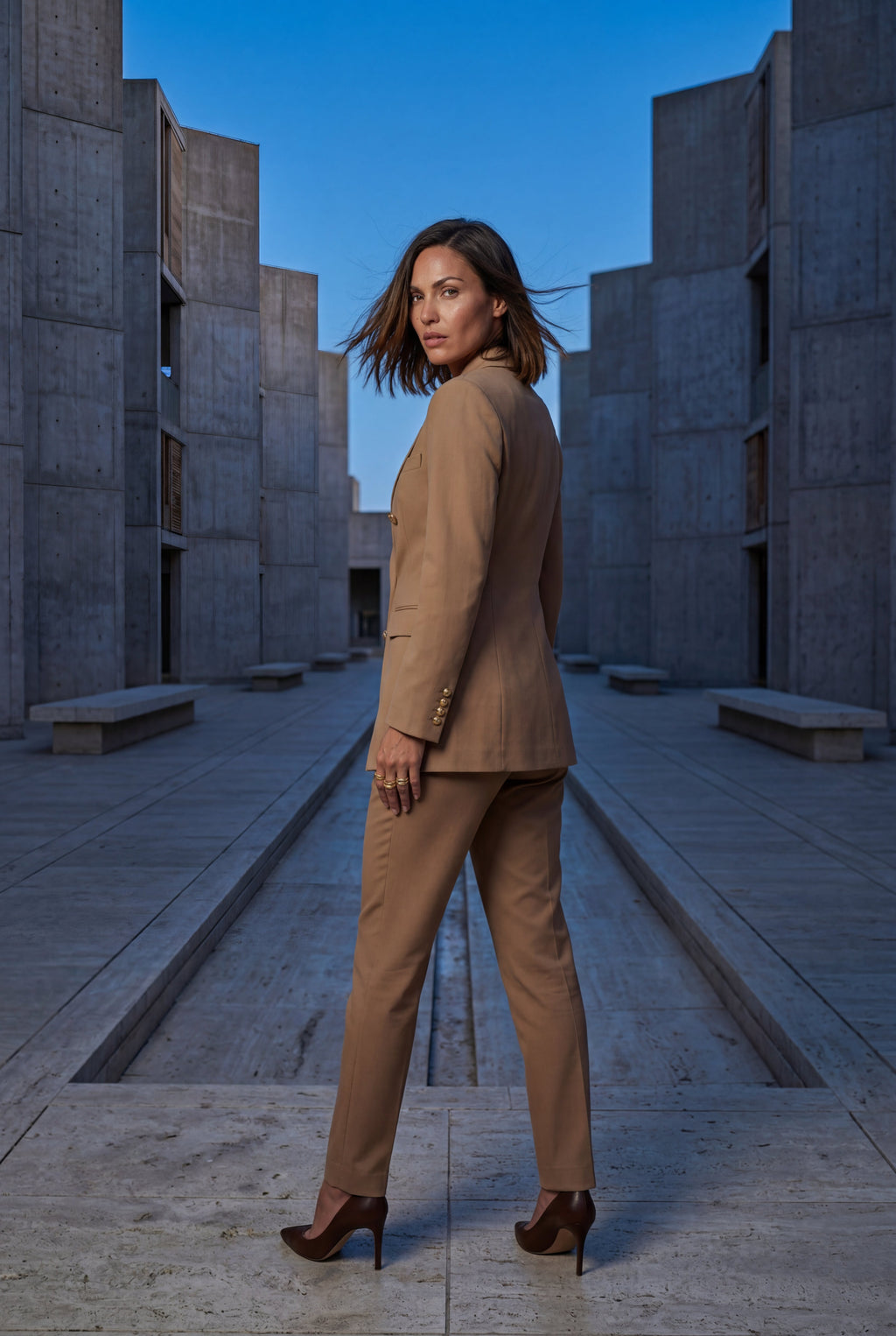 Elcevi | Double-breasted Fitted Blazer with Gold Buttons For Women