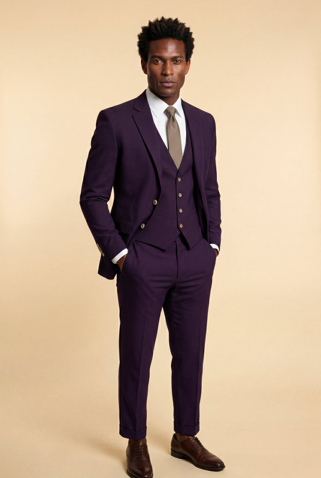 Gio | Slim-fit Three-piece Wedding Suit with Notch Lapel Blazer